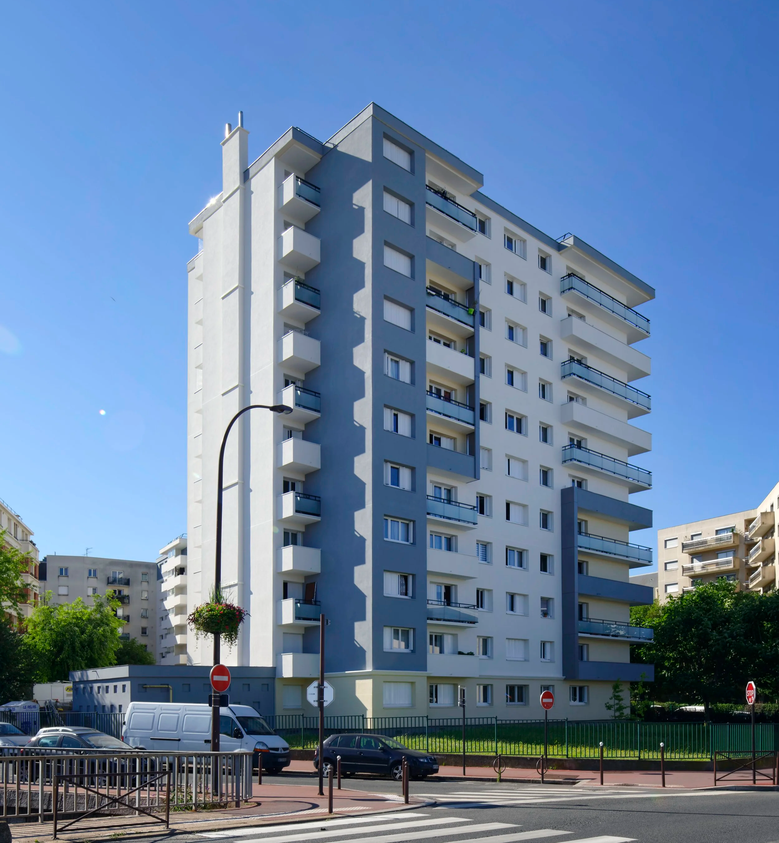 A2559-Charenton-Cite-Pasteur-032.png