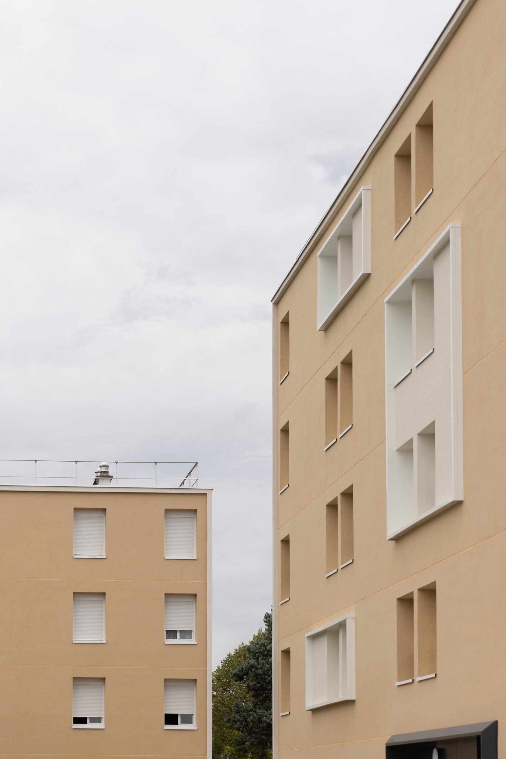 Réhabilitation de la Résidence Garderose de 120 logements et création de balcons à Libourne (33)