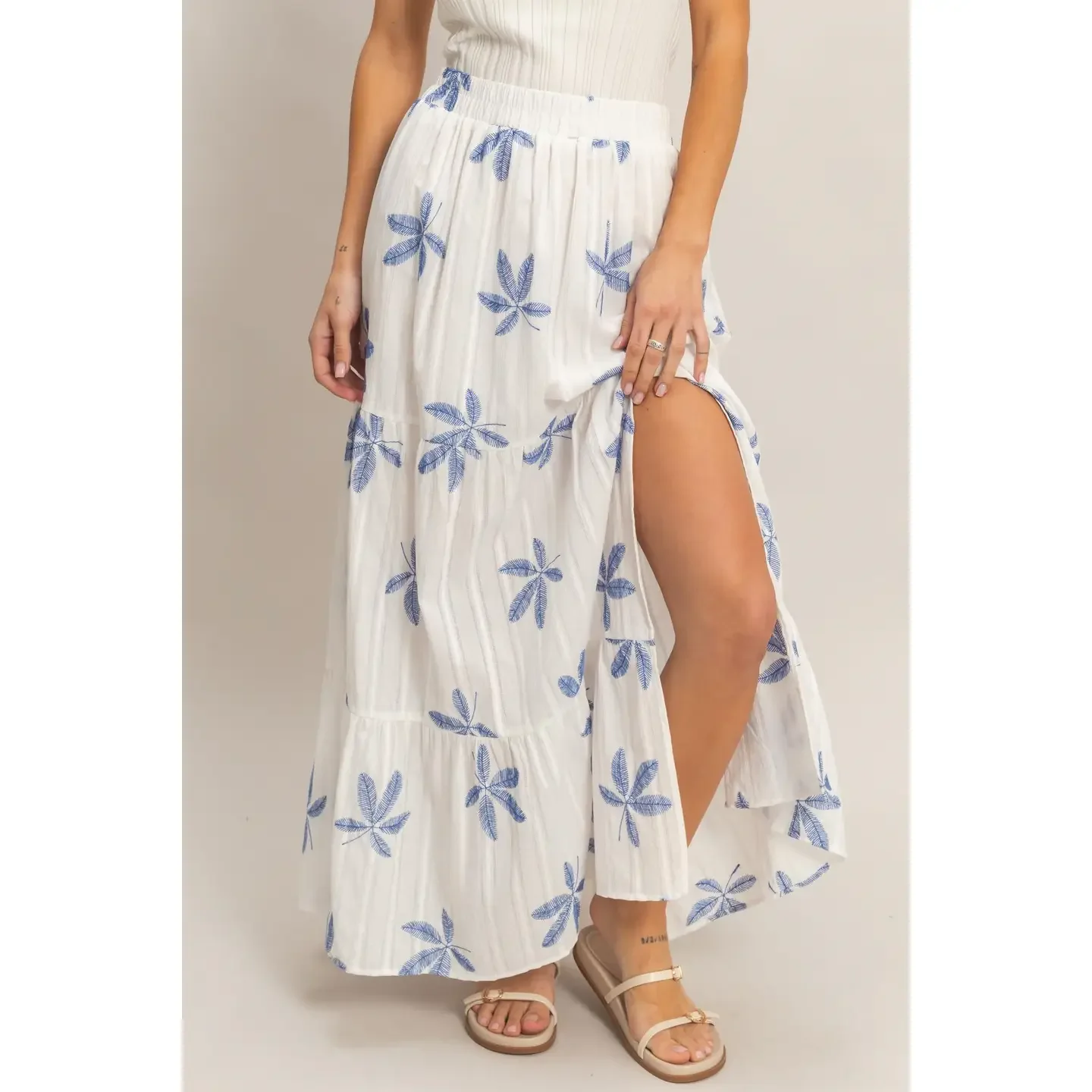 skirt with slit.webp