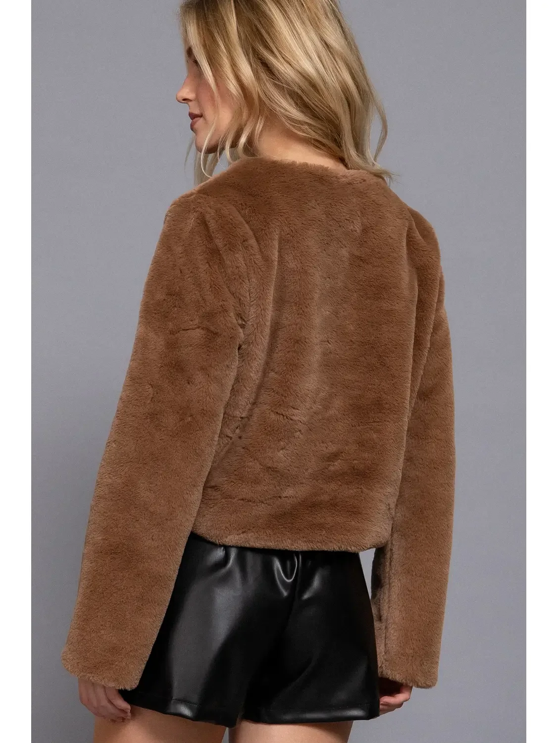 brown fur jacket 3.webp