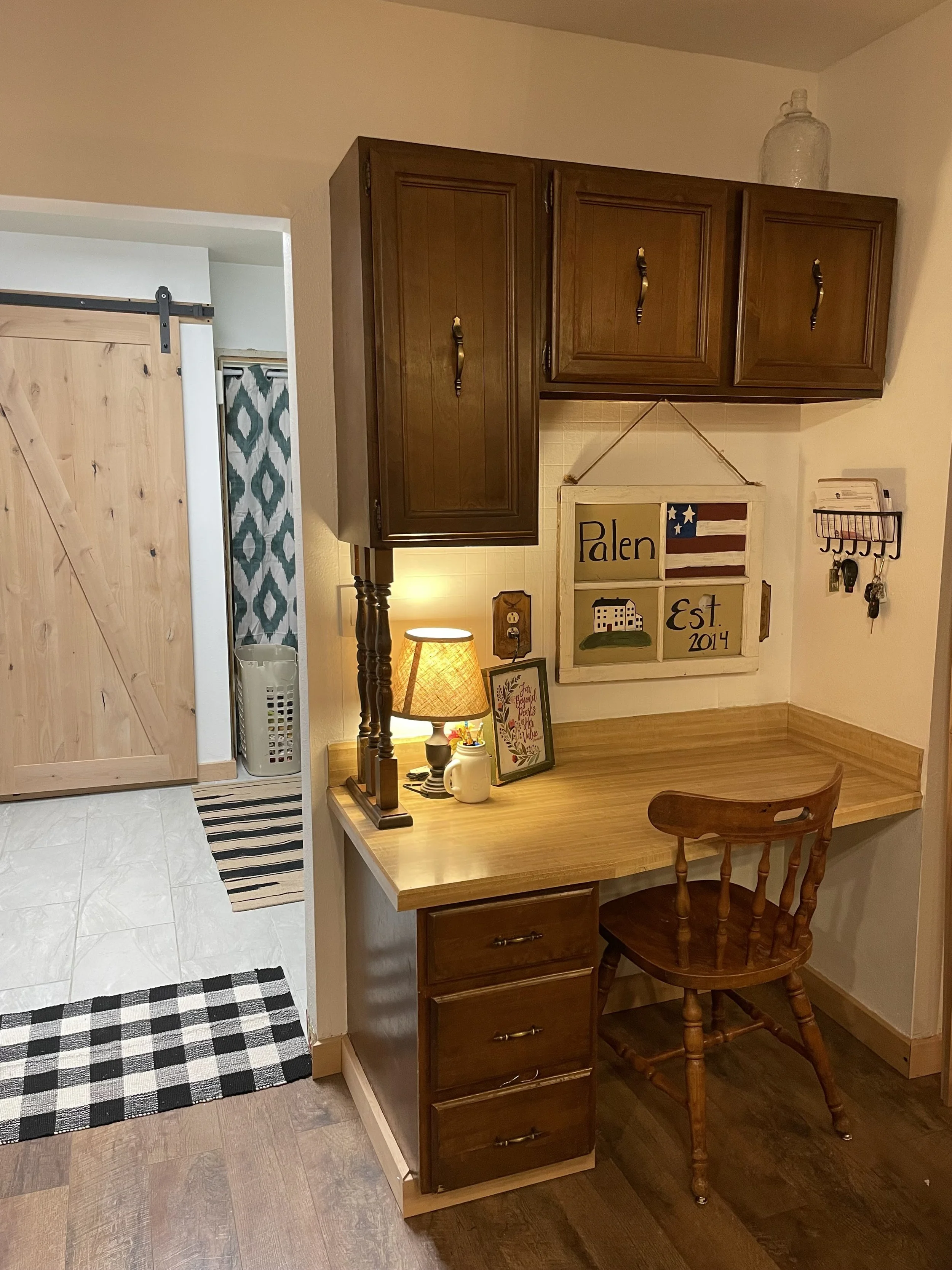 Clean bathroom with fresh sink, mirror, countertop, and fixtures.