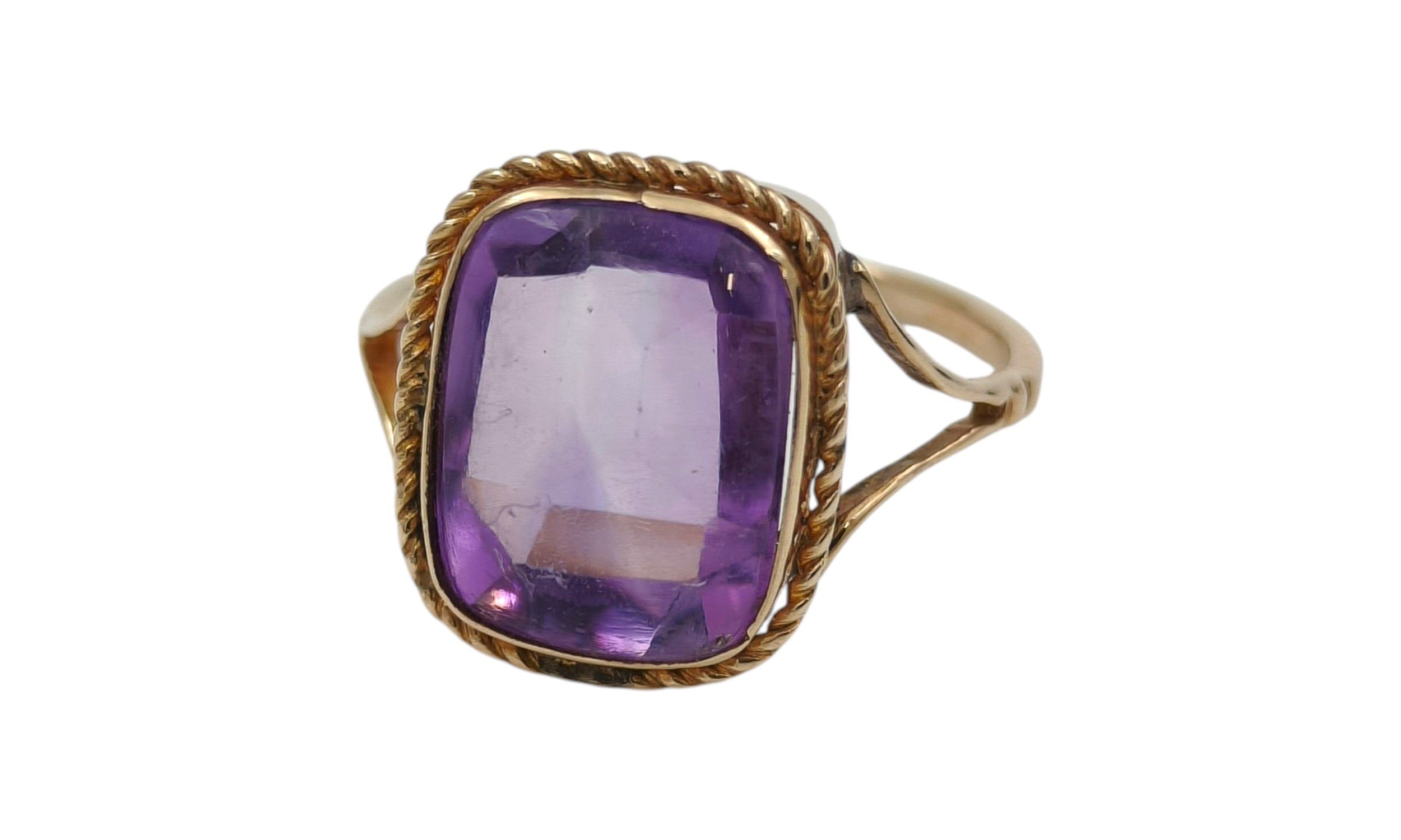 9ct Gold Amethyst Ring - Size M