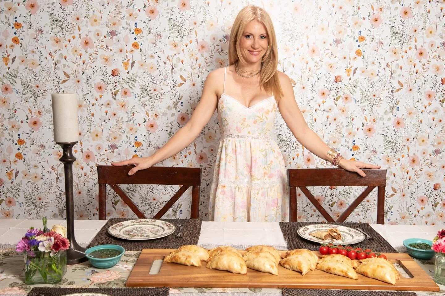 This table tells a story ✨

From dough to filling to final fold &mdash; every empanada here was  imagined in my kitchen.

Sur Kitchen is built on tradition, creativity, and a love for sharing good food. And this is only the beginning. 🤍

#SurKitchen