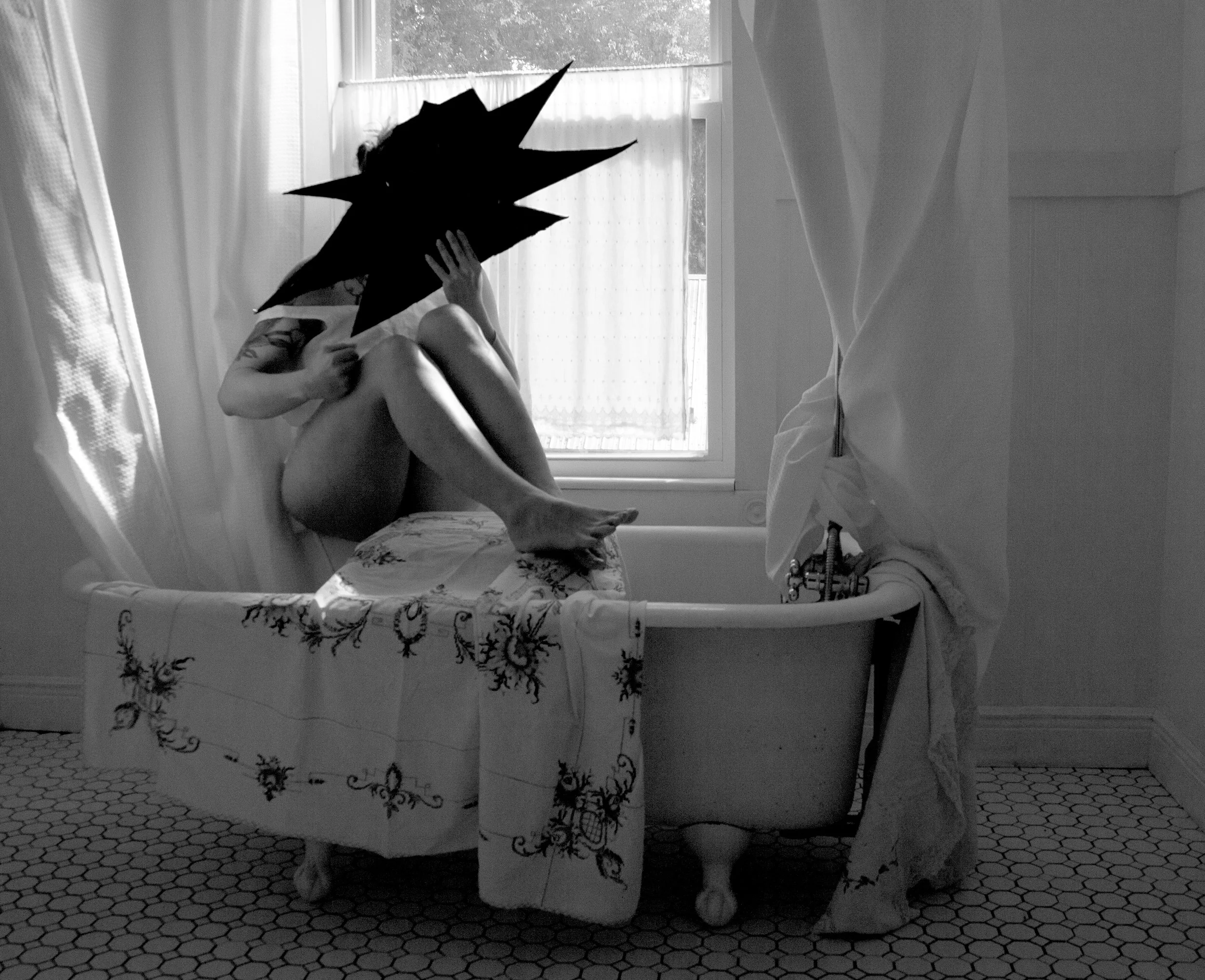 Bathtub scratch 1.jpg