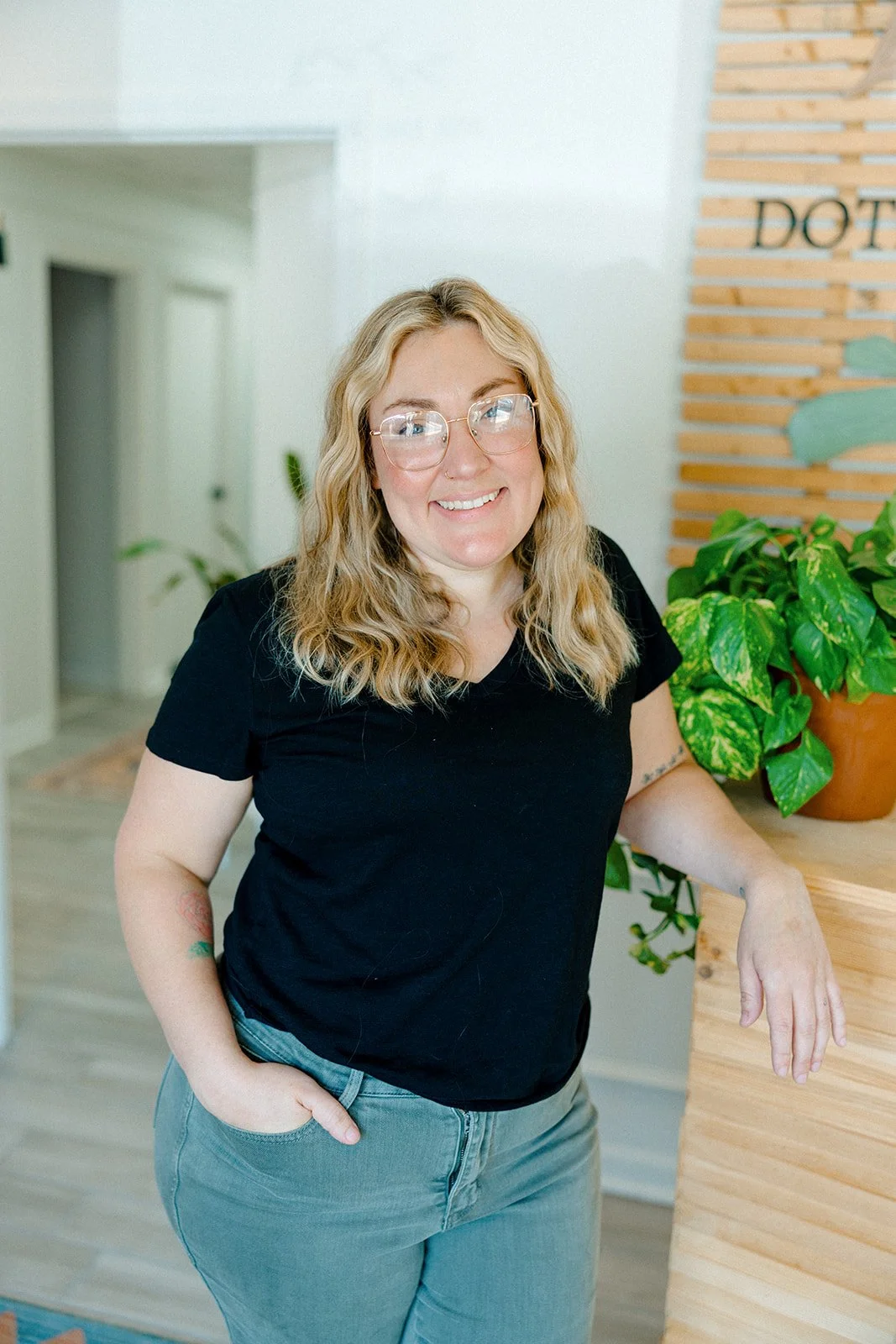 https://www.dothandayspasalon.com/team
