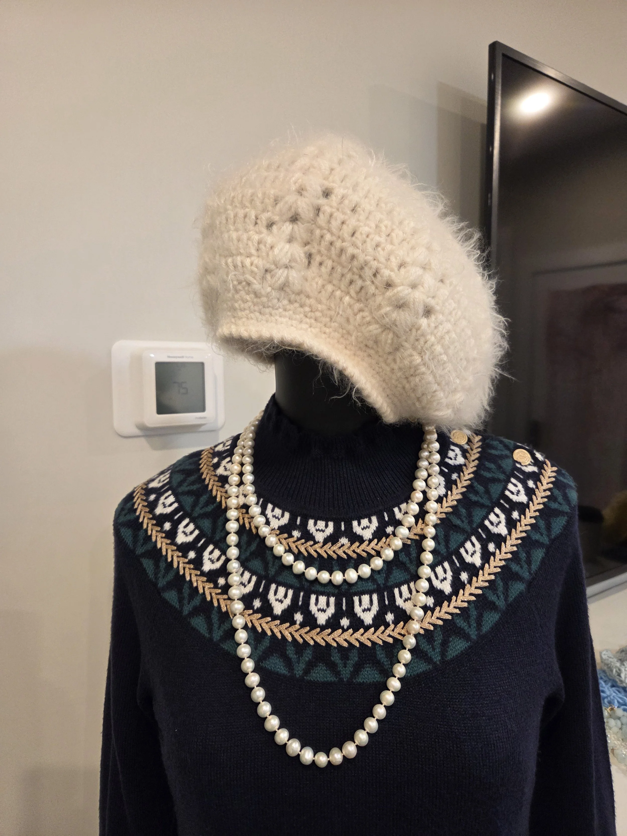 Snowdrop Beret