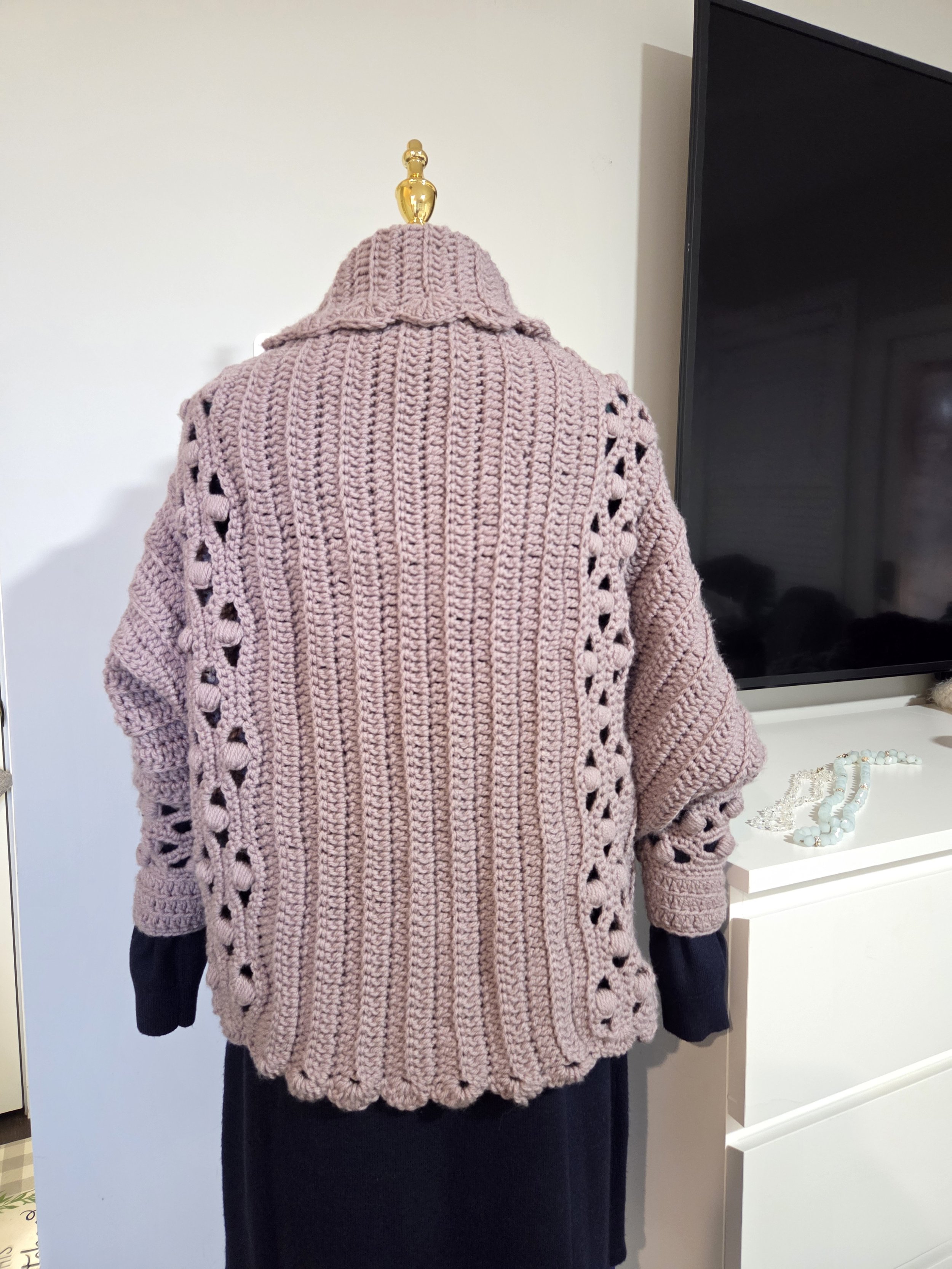 Cardigan2_back.jpg