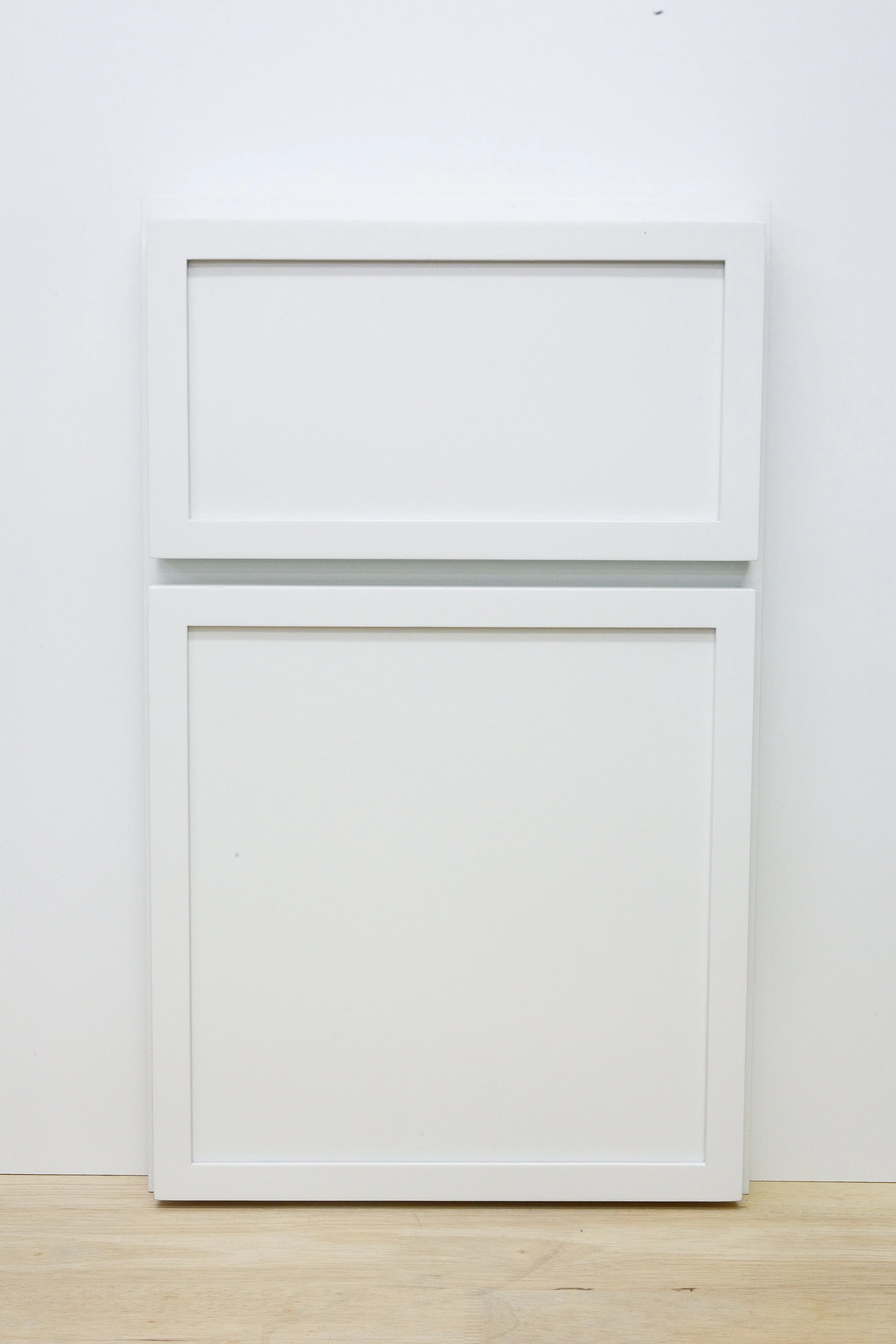 Sample Mini Shaker Door - White