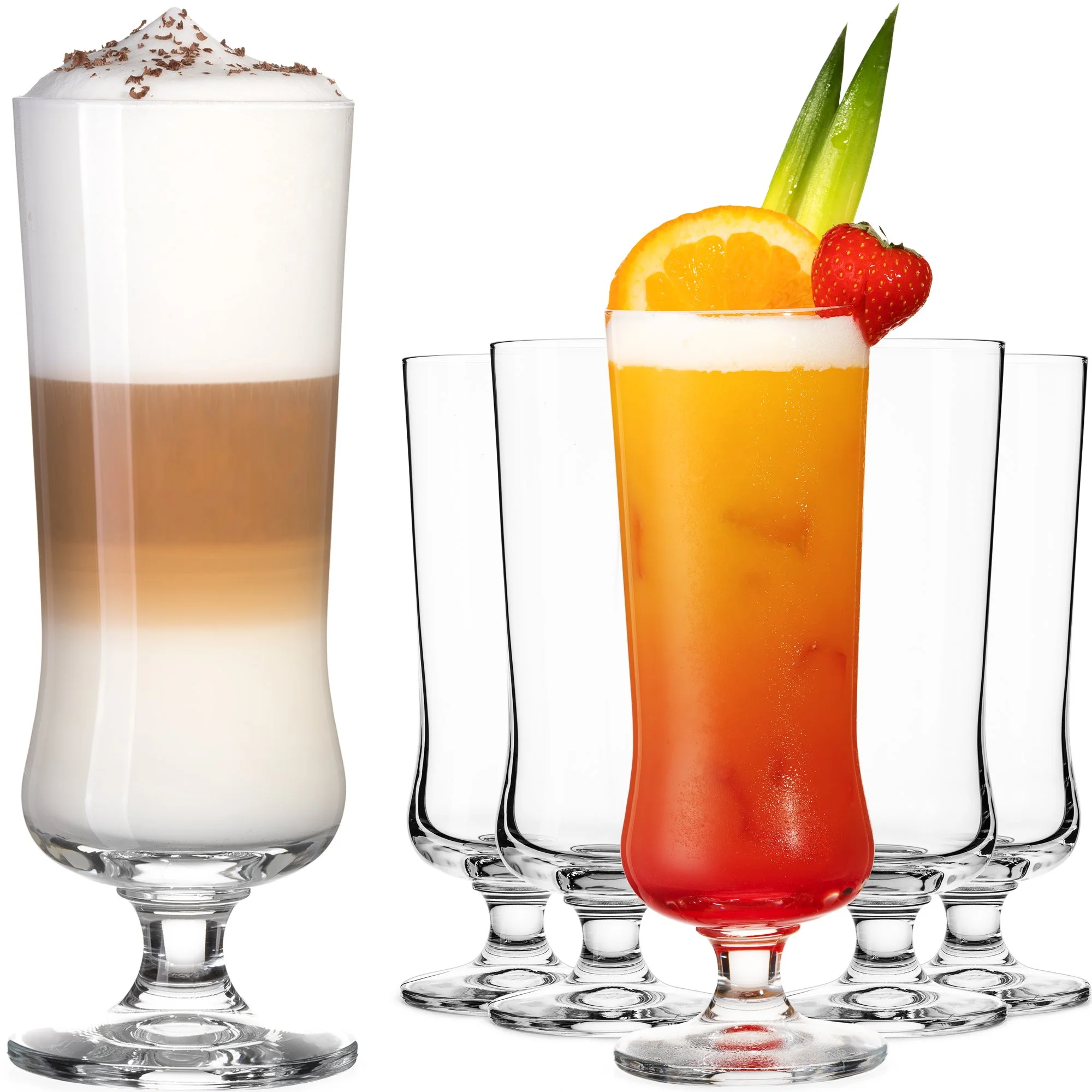 Verschiedene Gläser mit Getränken, eines mit Schaum und Schokoladenraspeln, eines mit Orangenscheibe, Erdbeere und Ananas. Alle Gläser sind leer.
