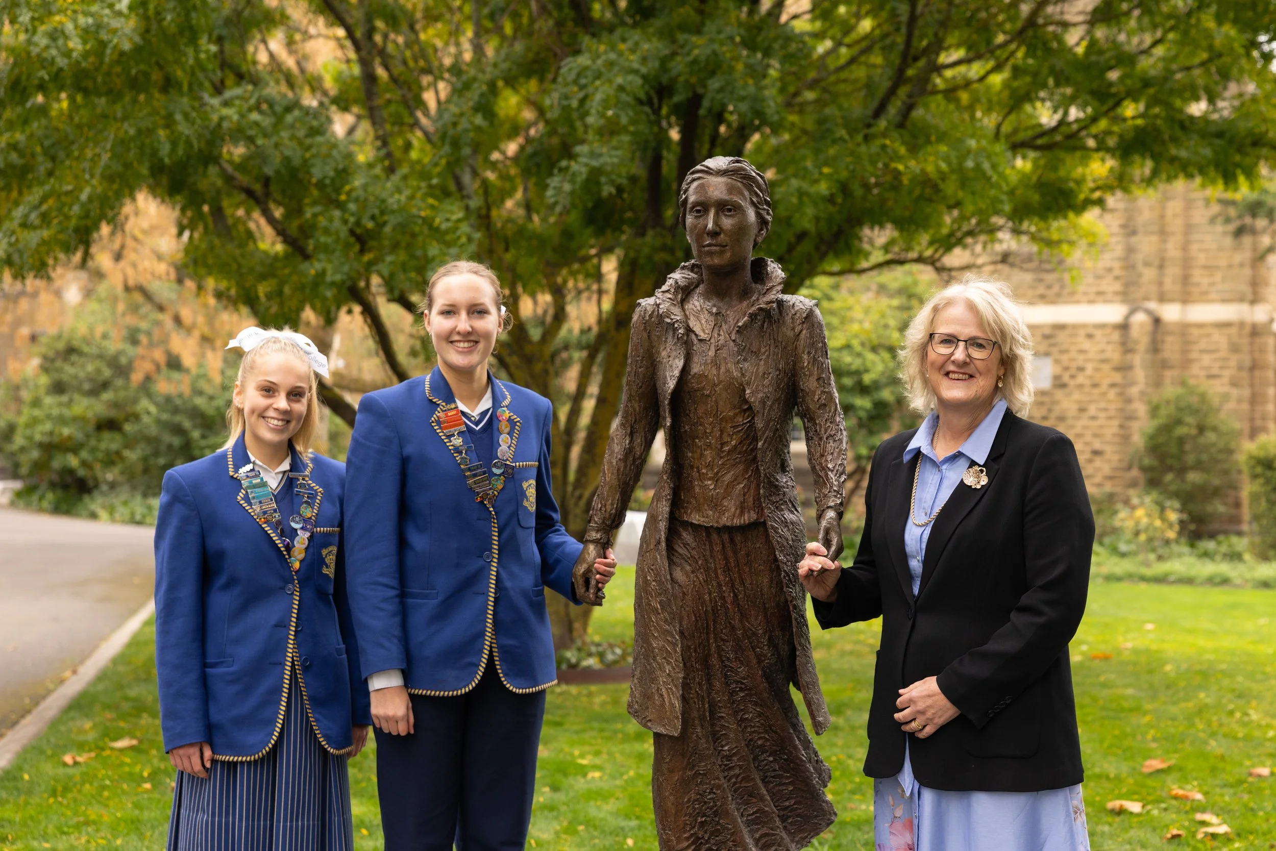 LCB Students Principal Mary Ward Statue.jpg