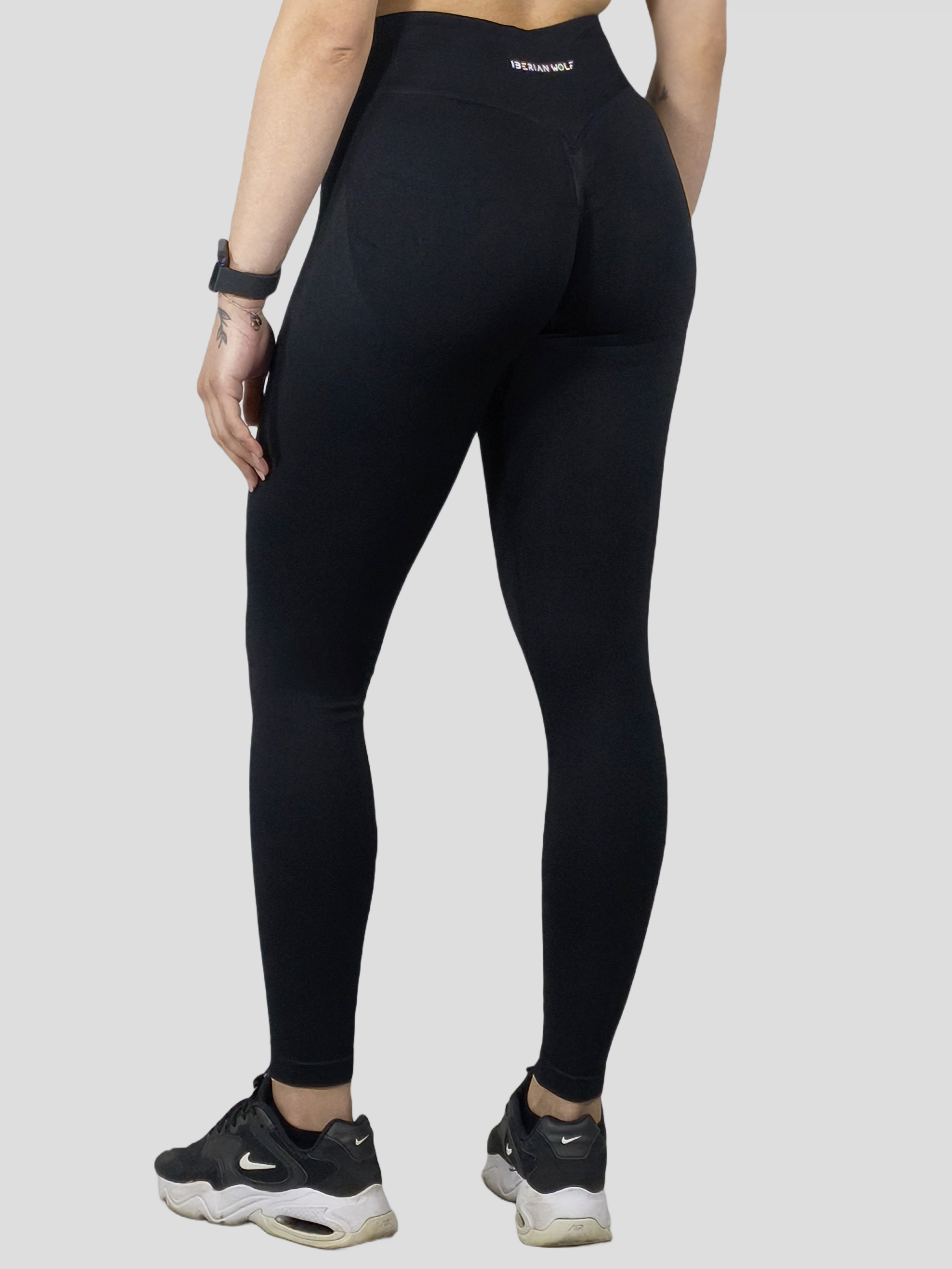 Alpha Sculpt Mid-Rise Legging