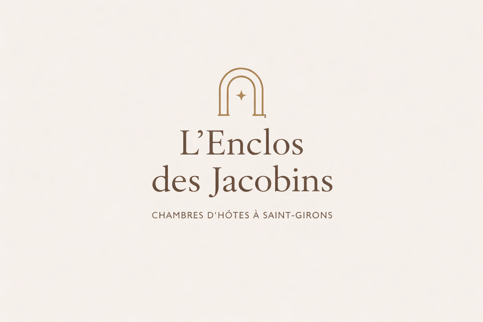 Logo de L'Enclos des Jacobins, chambres d'hôtes à Saint-Girons, avec une icône d'une porte et une étoile