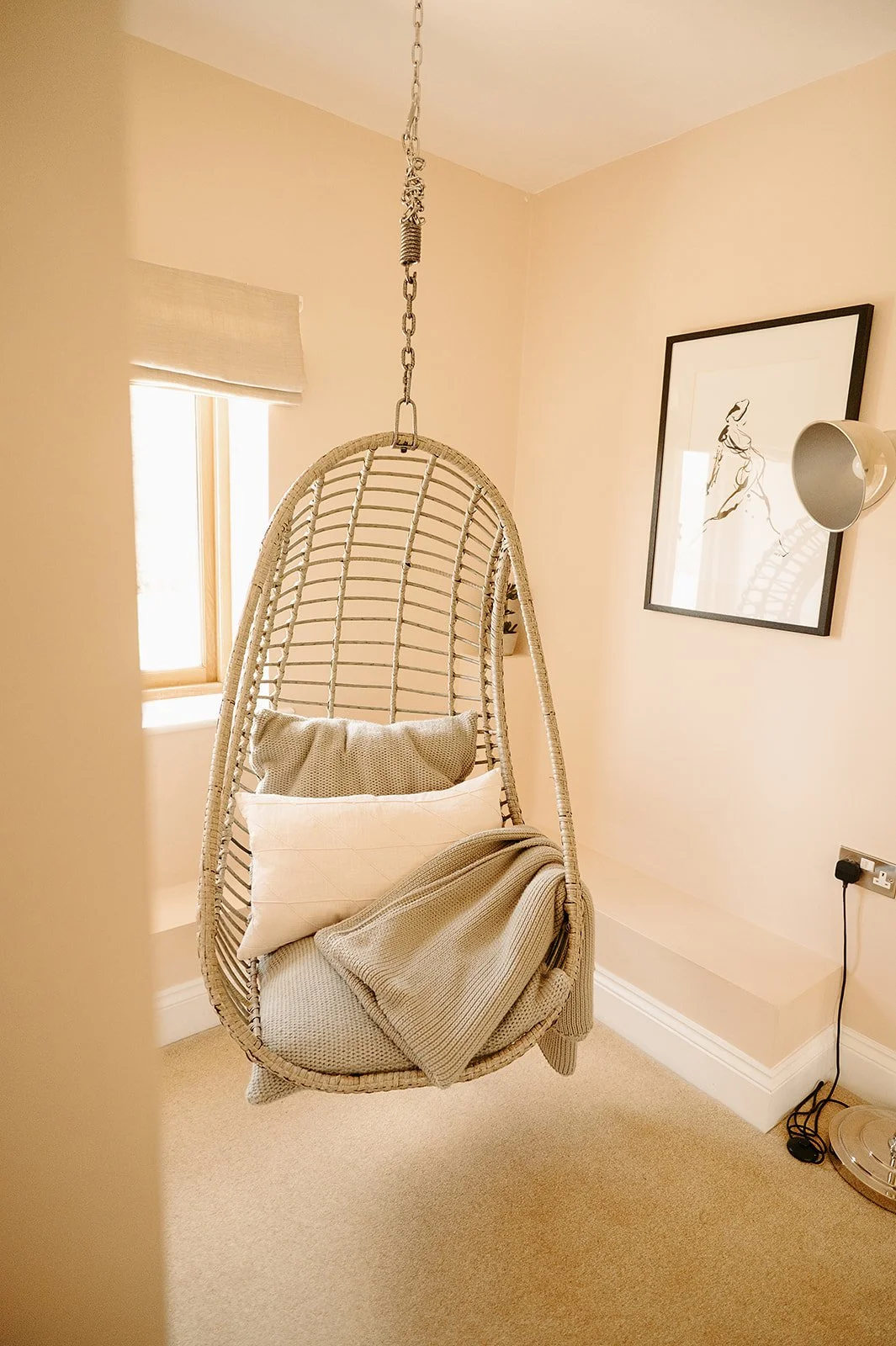 Relax at Lambourne House