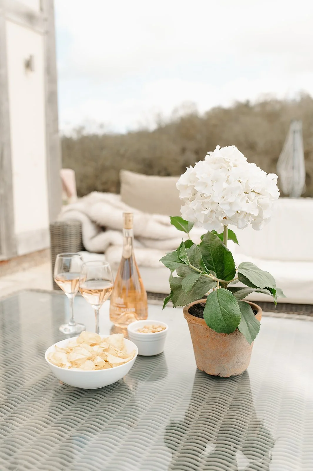 Relaxing at Lambourne House
