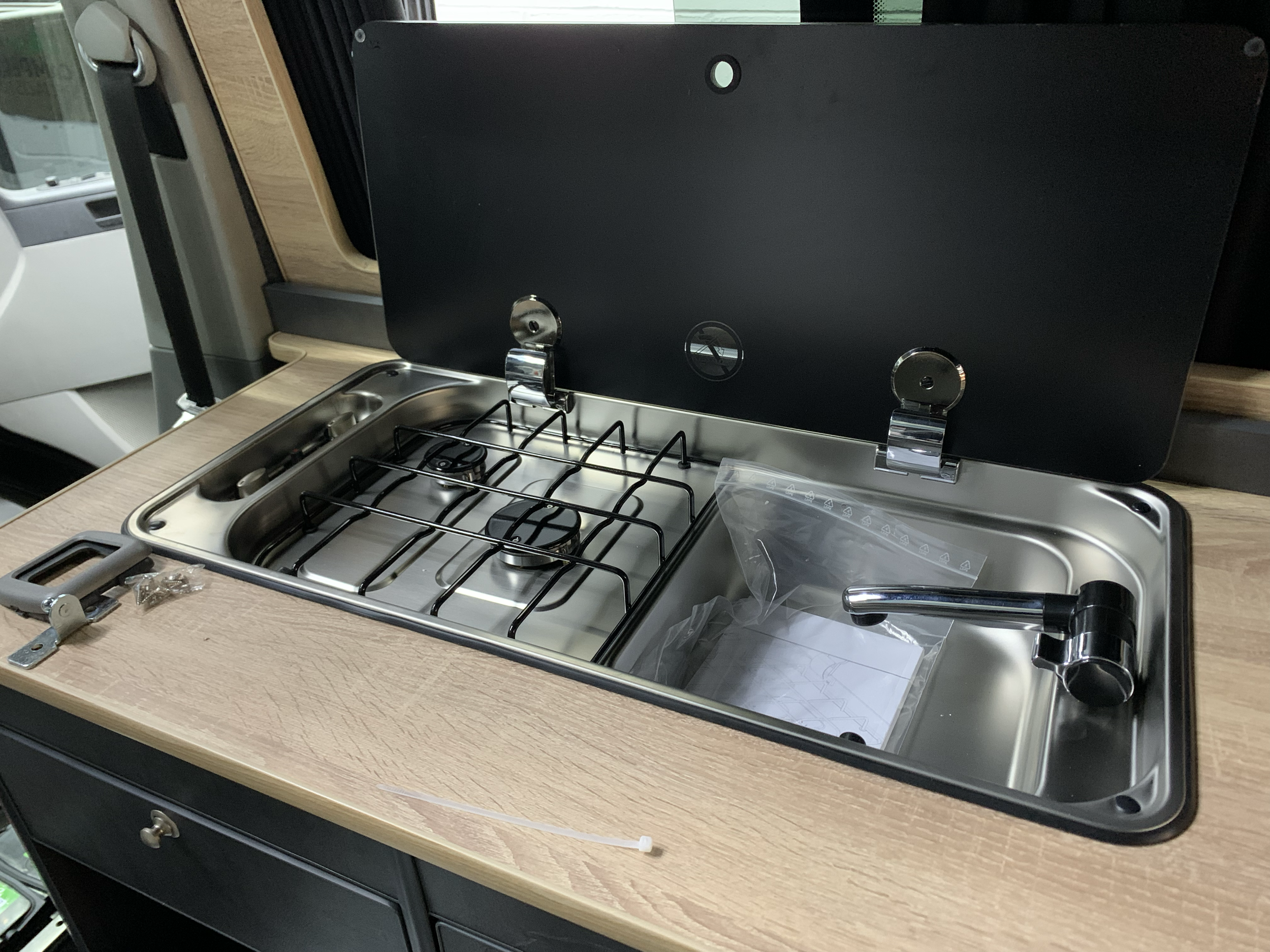 Sink and Hob fitment.