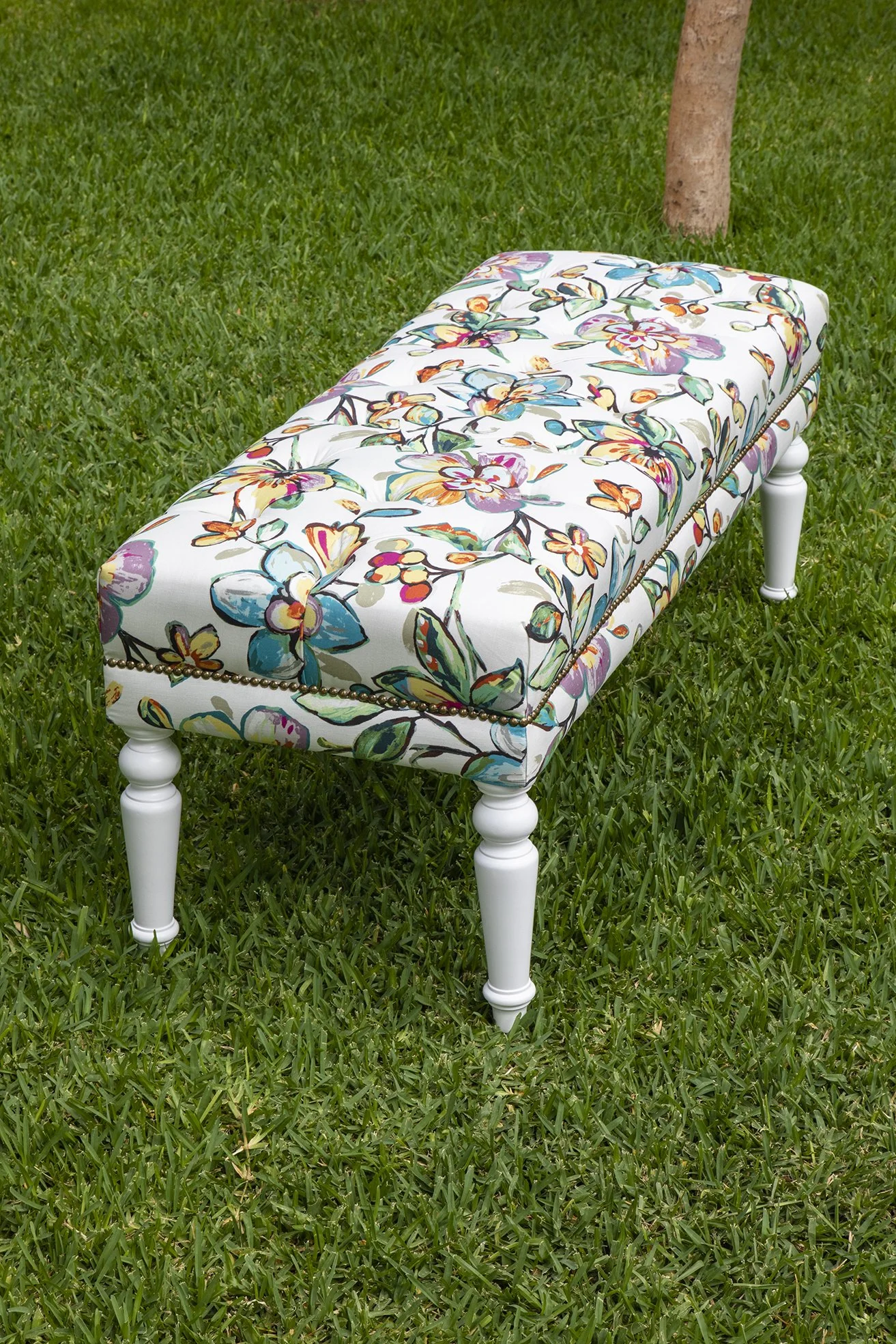 Bench - Multi/White