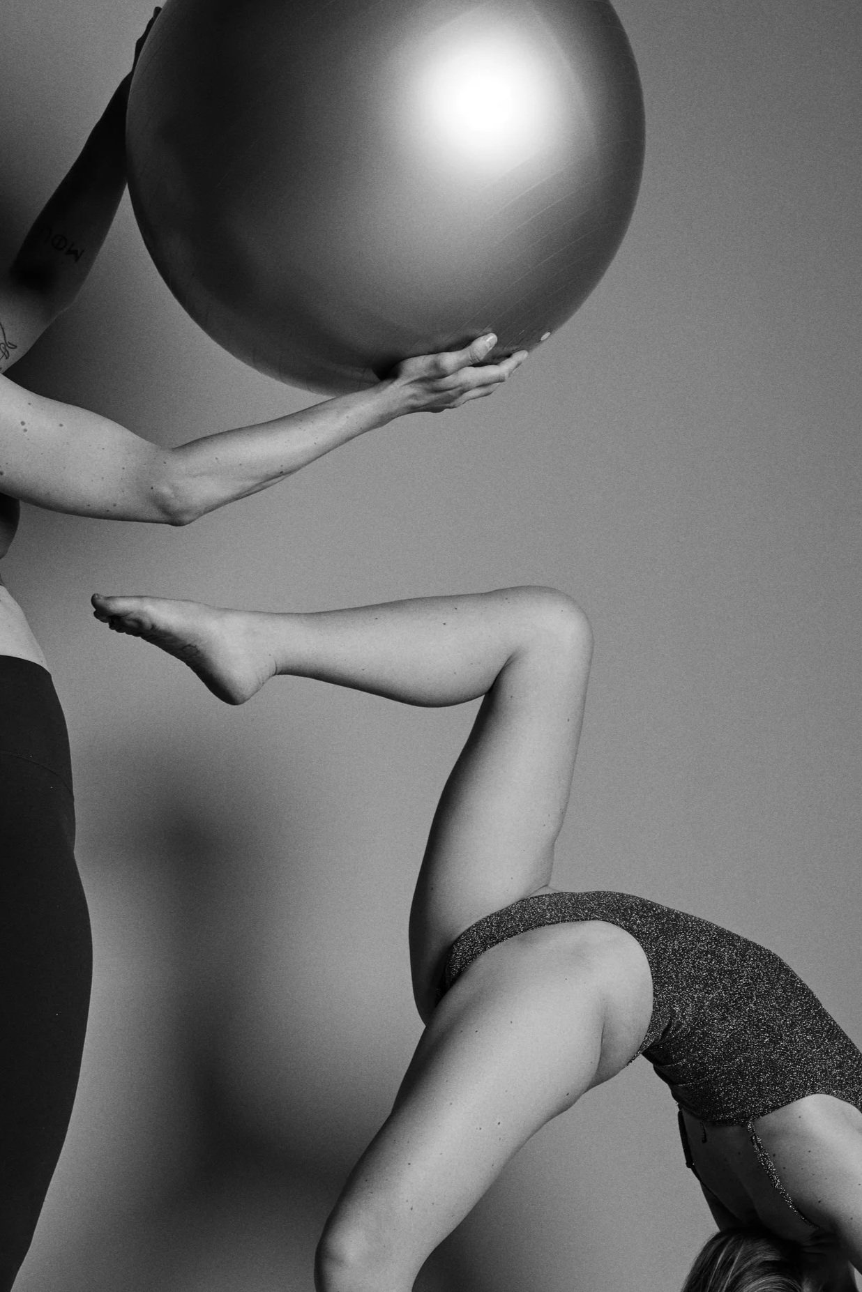 Teilnehmerinnen einer Pilates Klasse im Sync Club Linz.