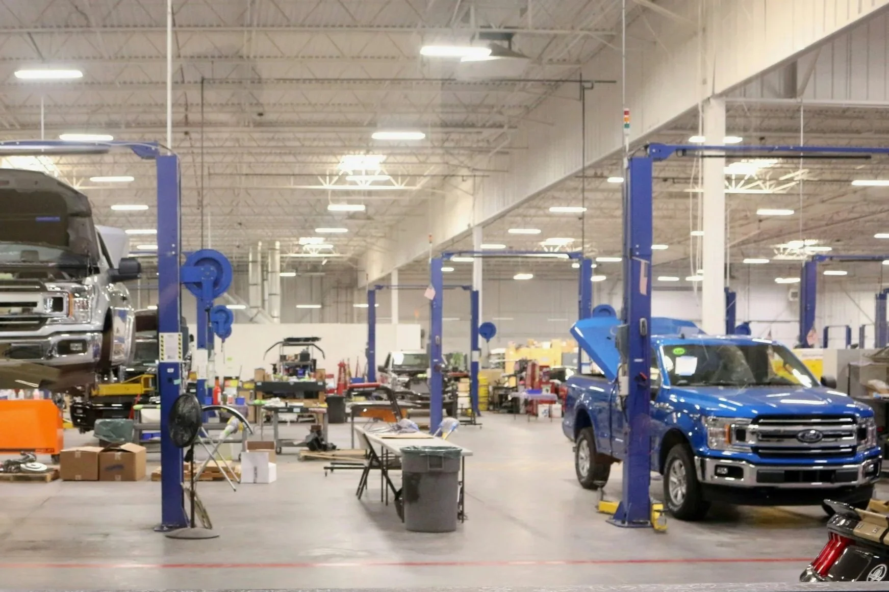 Image of a dealership with no one working because of the skilled trades shortage.