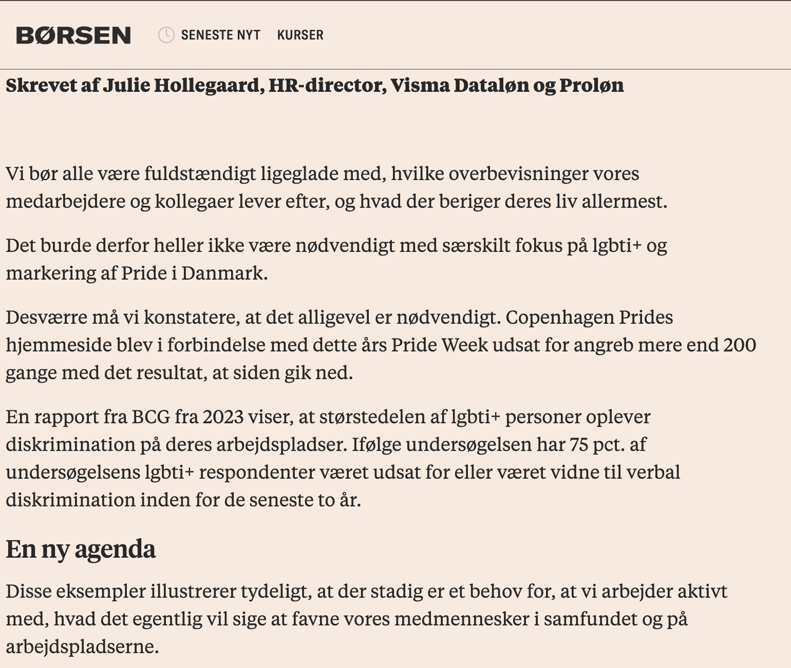 Skærmbillede af en tekstside fra Børsen med artiklen skrevet af Julie Hollegaard om LGBTQ+ diskrimination i Danmark, Pride-mærkning og rapporter om arbejdsplads diskrimination.
