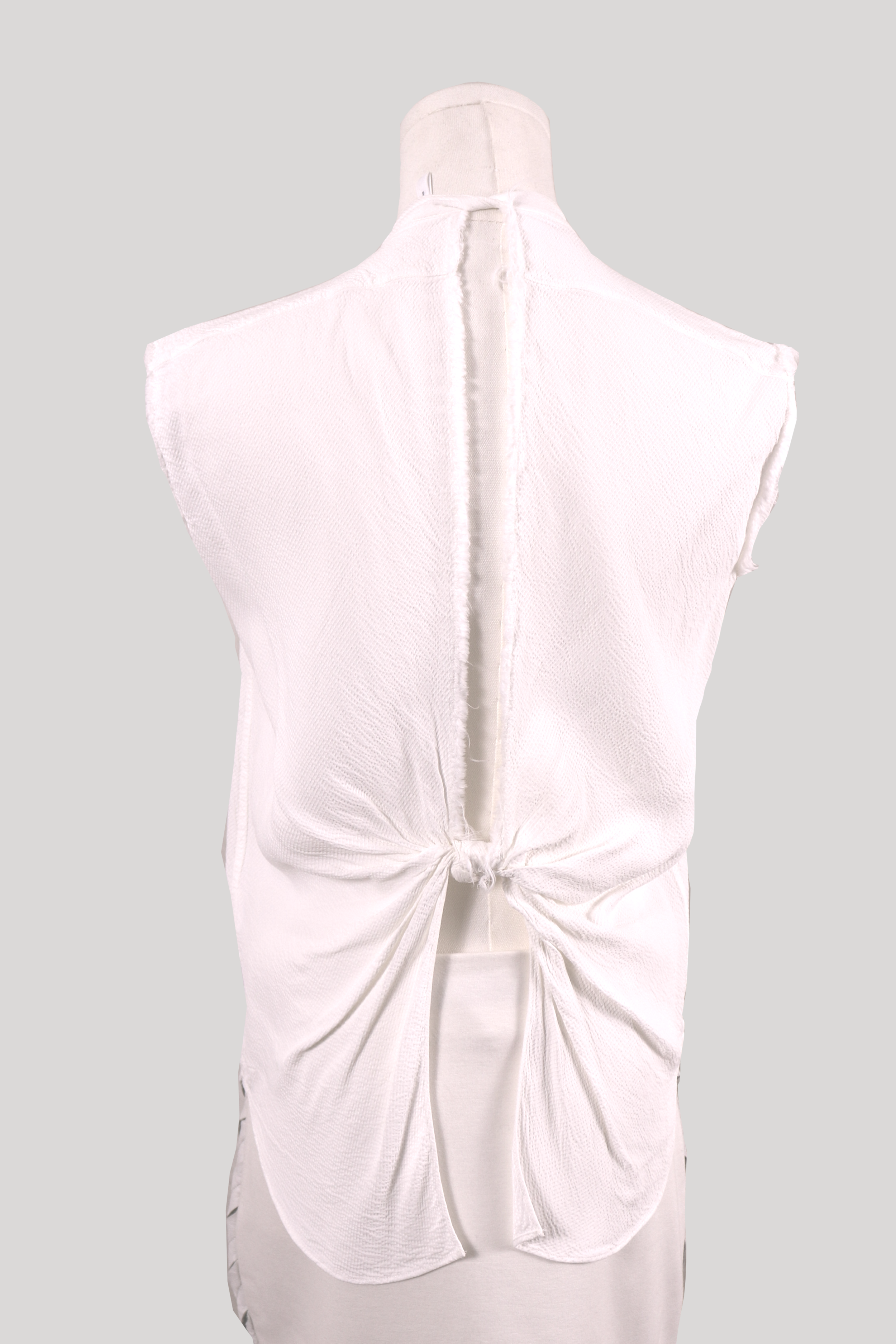 helmut-lang-fray-edge-know-back-button-front-top-back.PNG