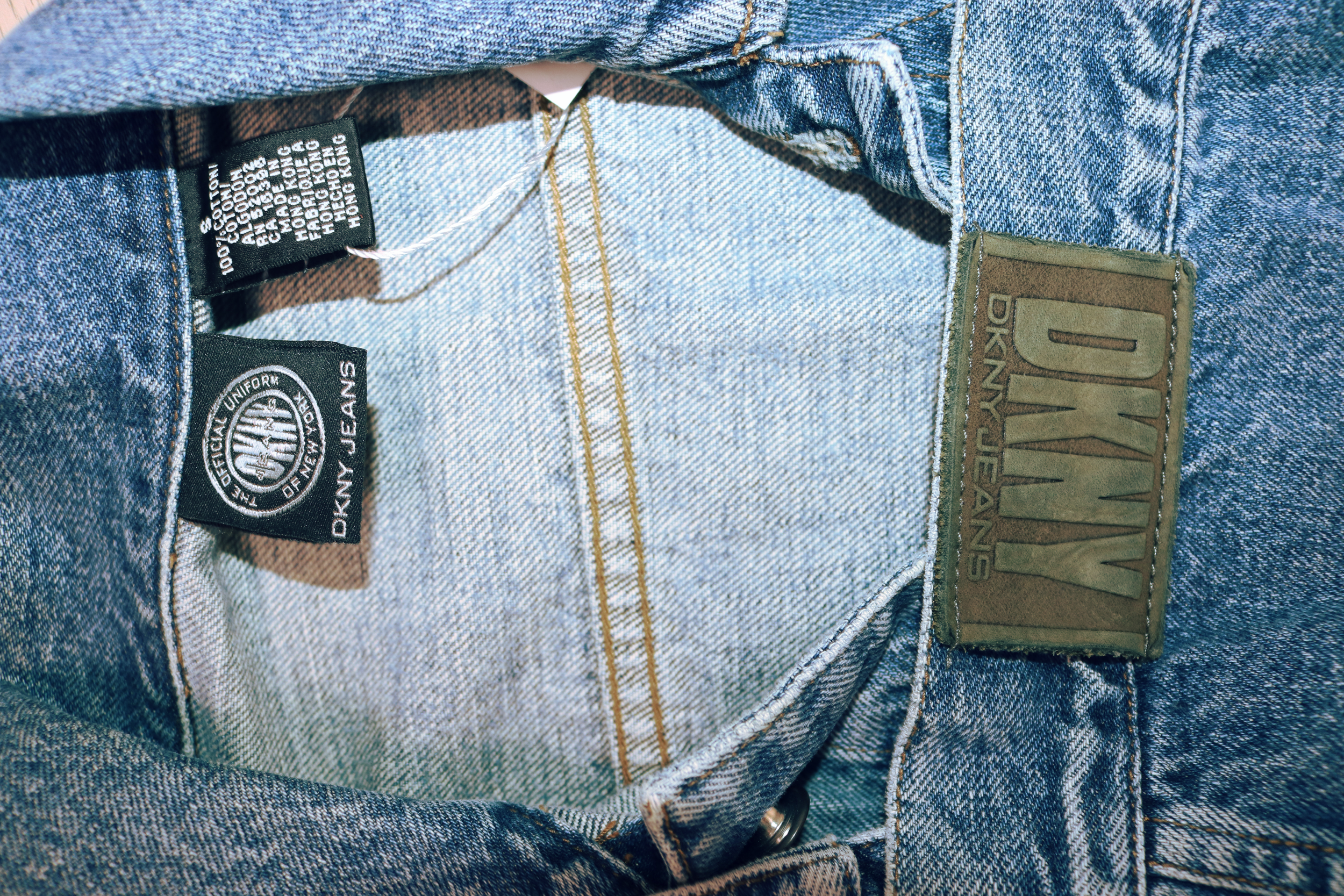 dkny-official-ny-denim-jacket-tag.PNG