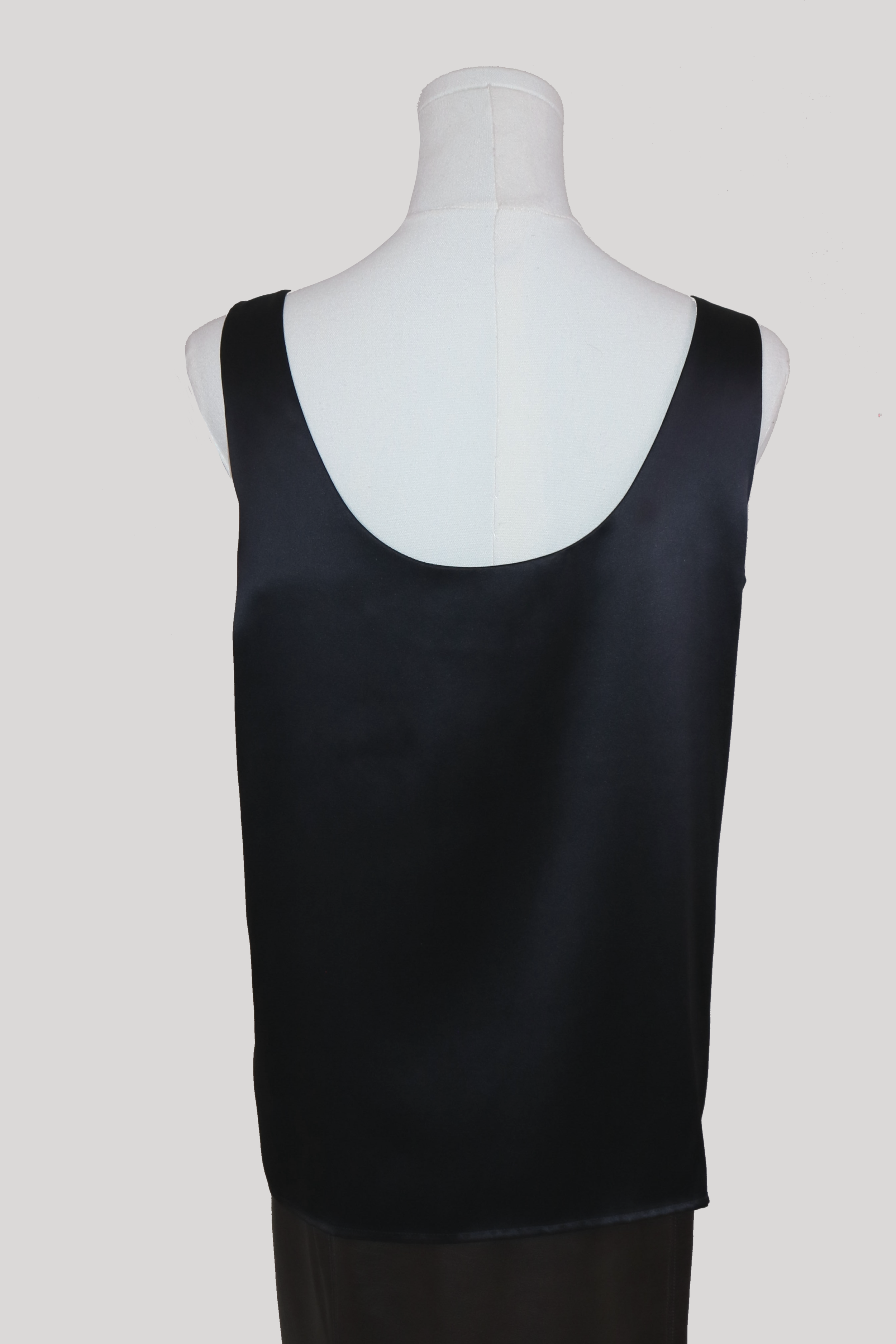 linda-allard-silk-tank-midnight-back.PNG
