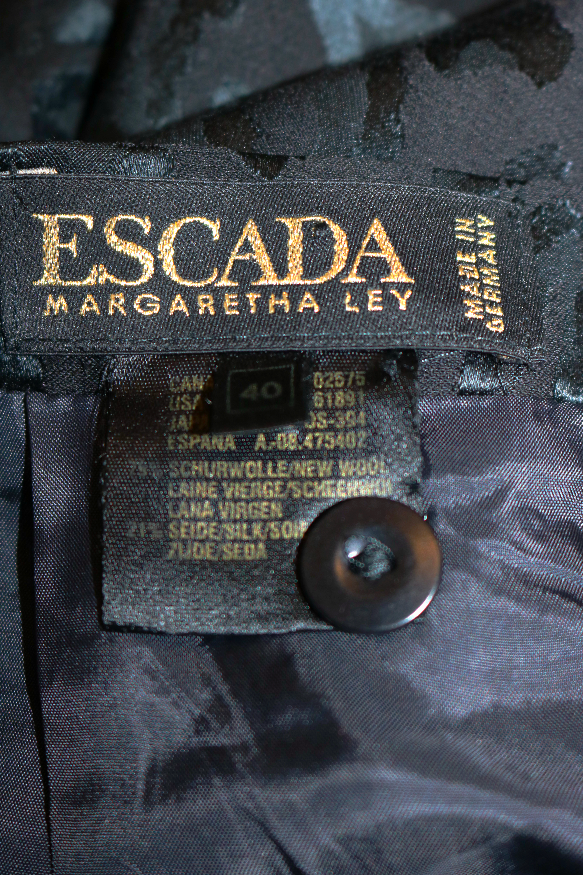 escada-wool-silk-jaquard-pencil-skirt-tag.PNG