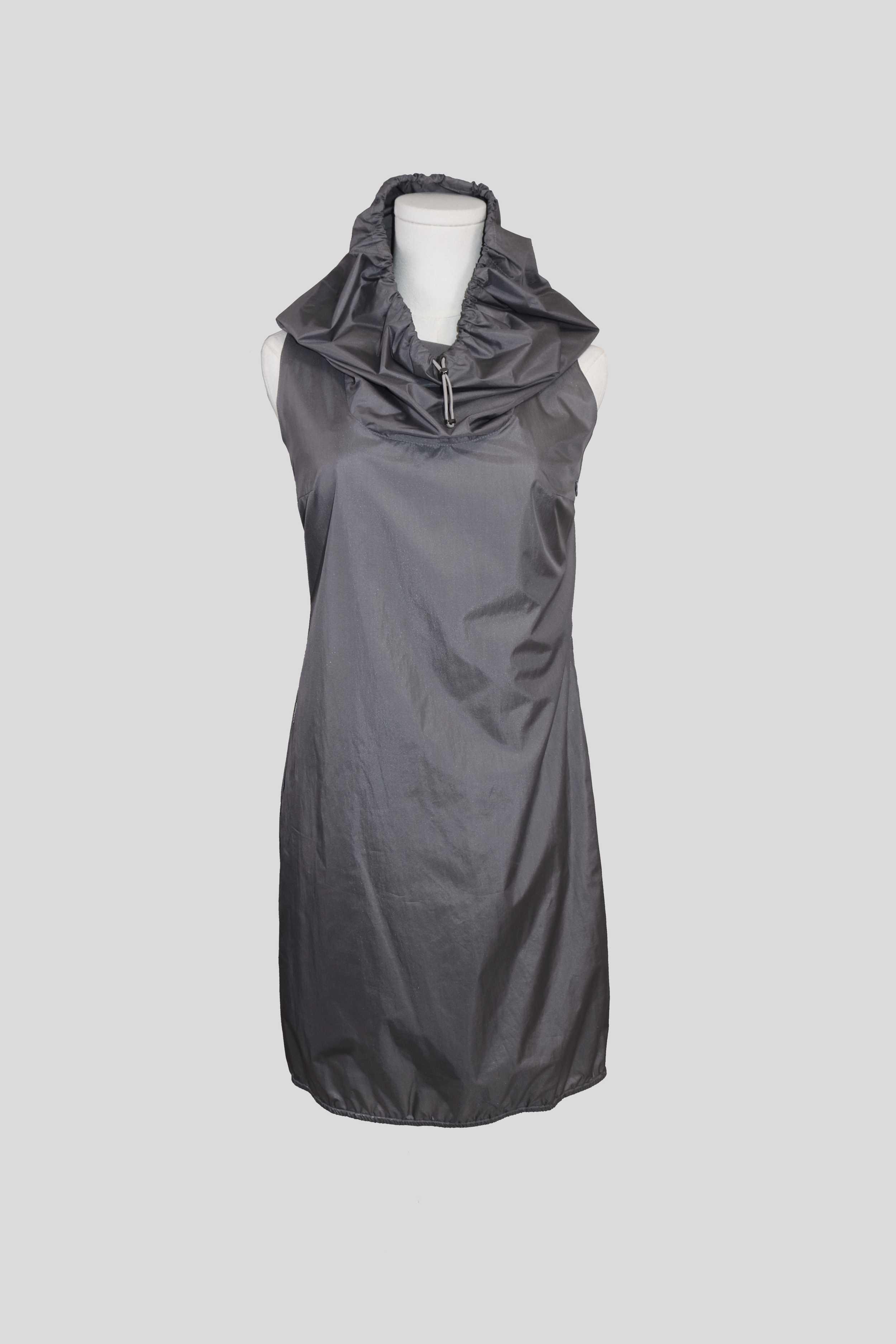 Jet Set | high collar silk dress