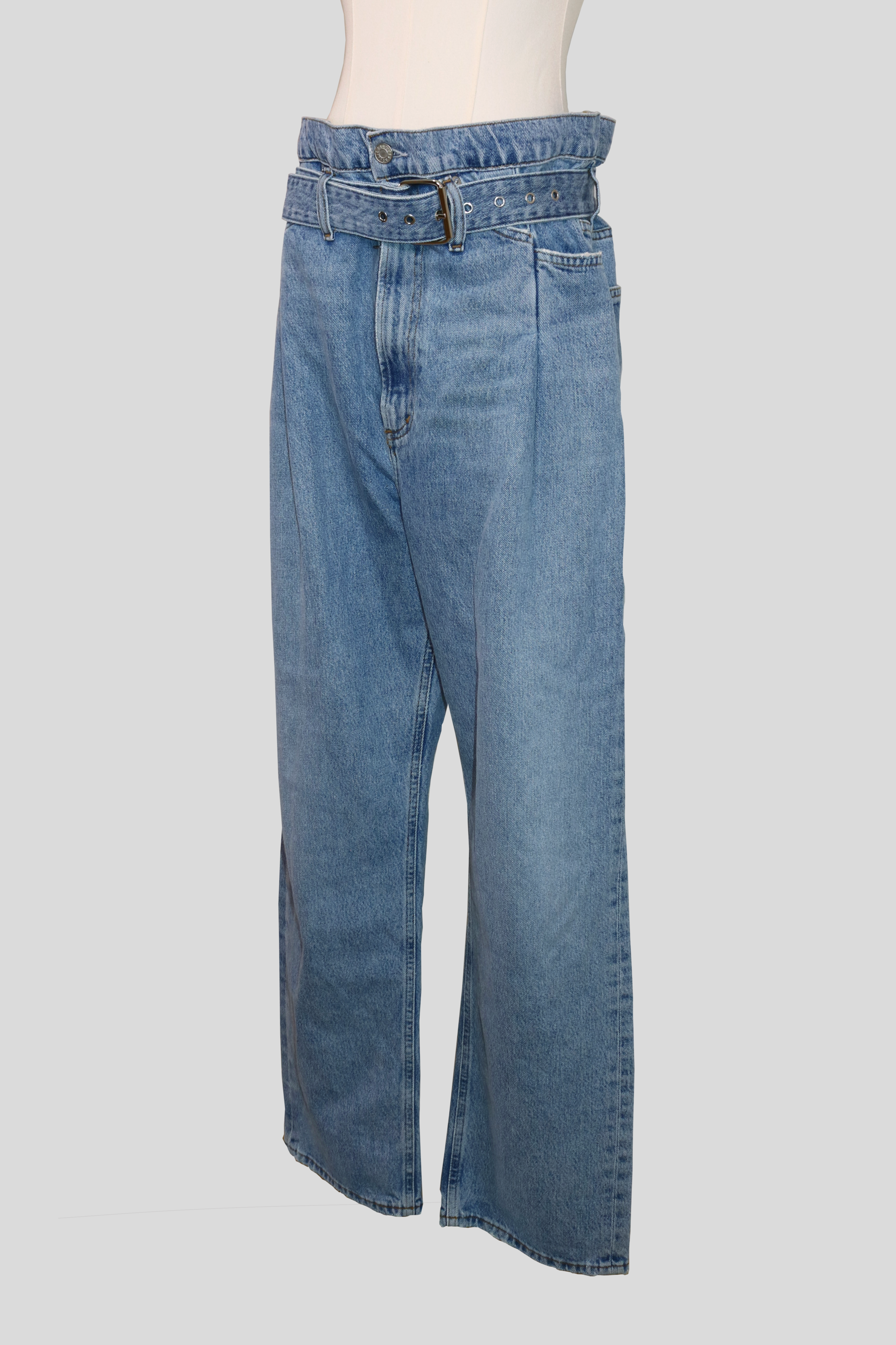 agolde-reworked-paper-denim-jeans-right.PNG