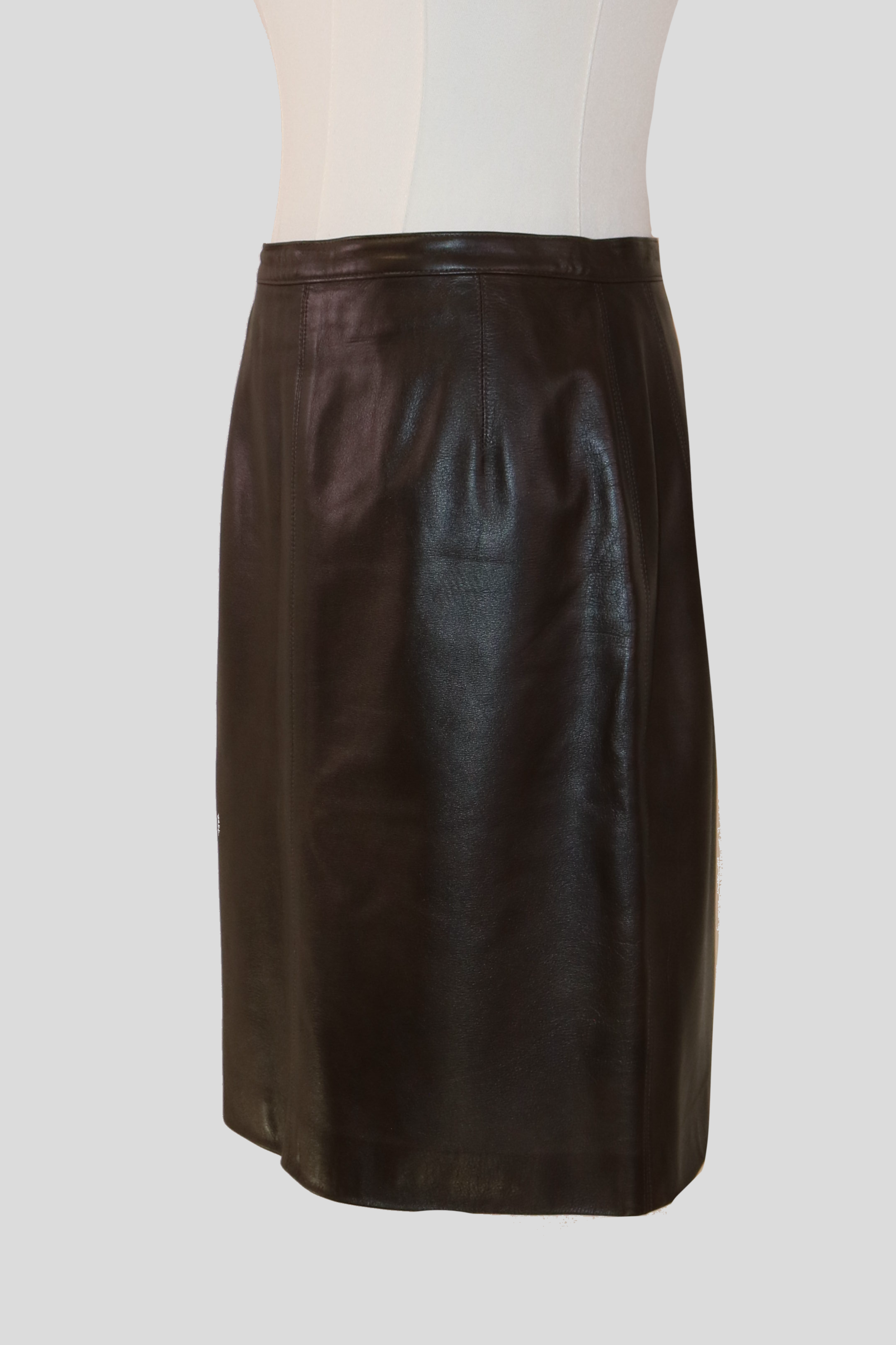 donna-kara-signature-lamb-leather-skirt-right.PNG
