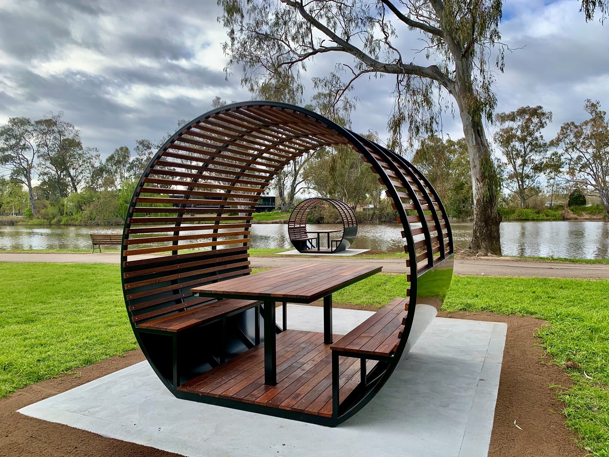 Breeze Pods in Swan Hill