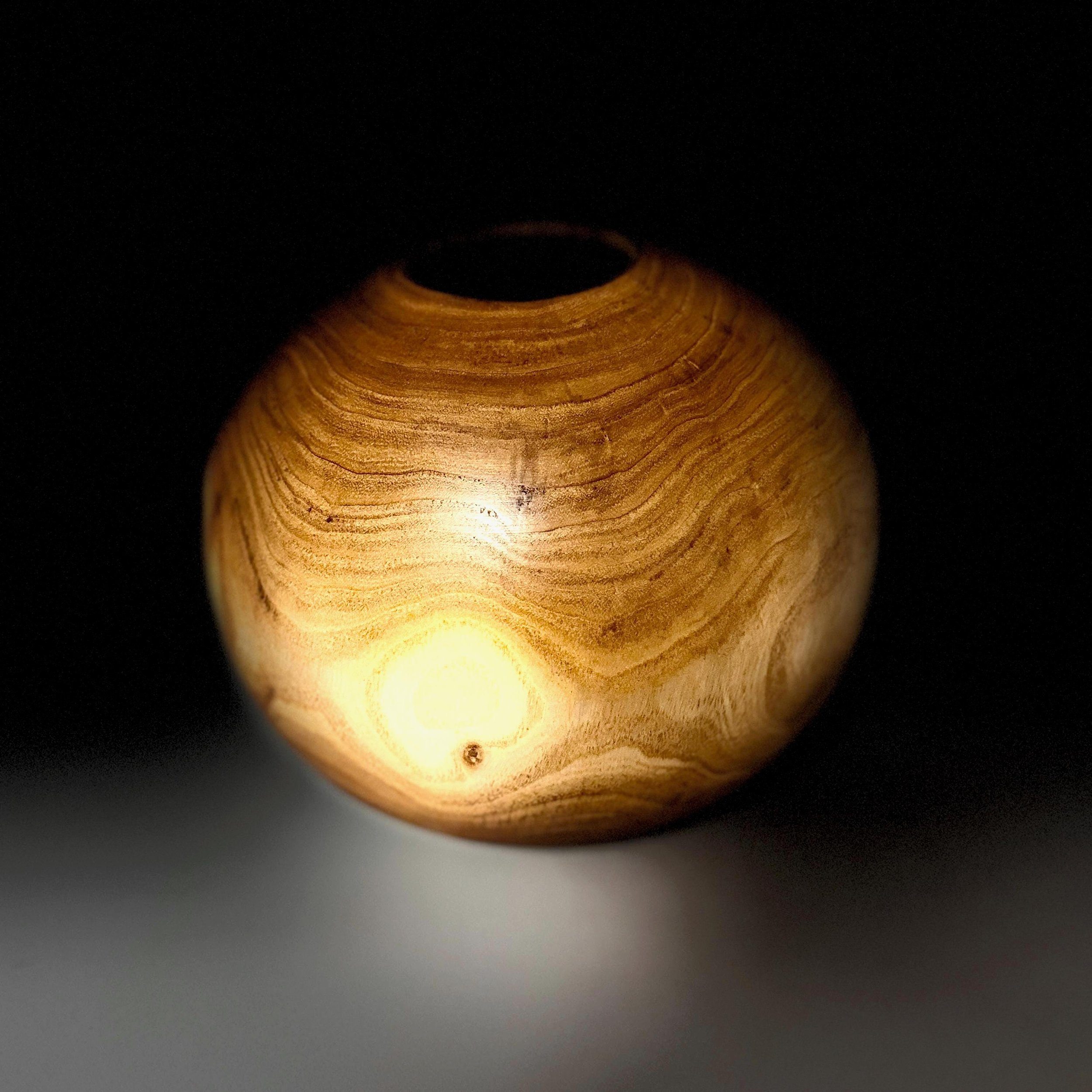 https://i.etsystatic.com/49116313/r/il/6aecae/8171582335/il_fullxfull.8171582335_seyg.jpg