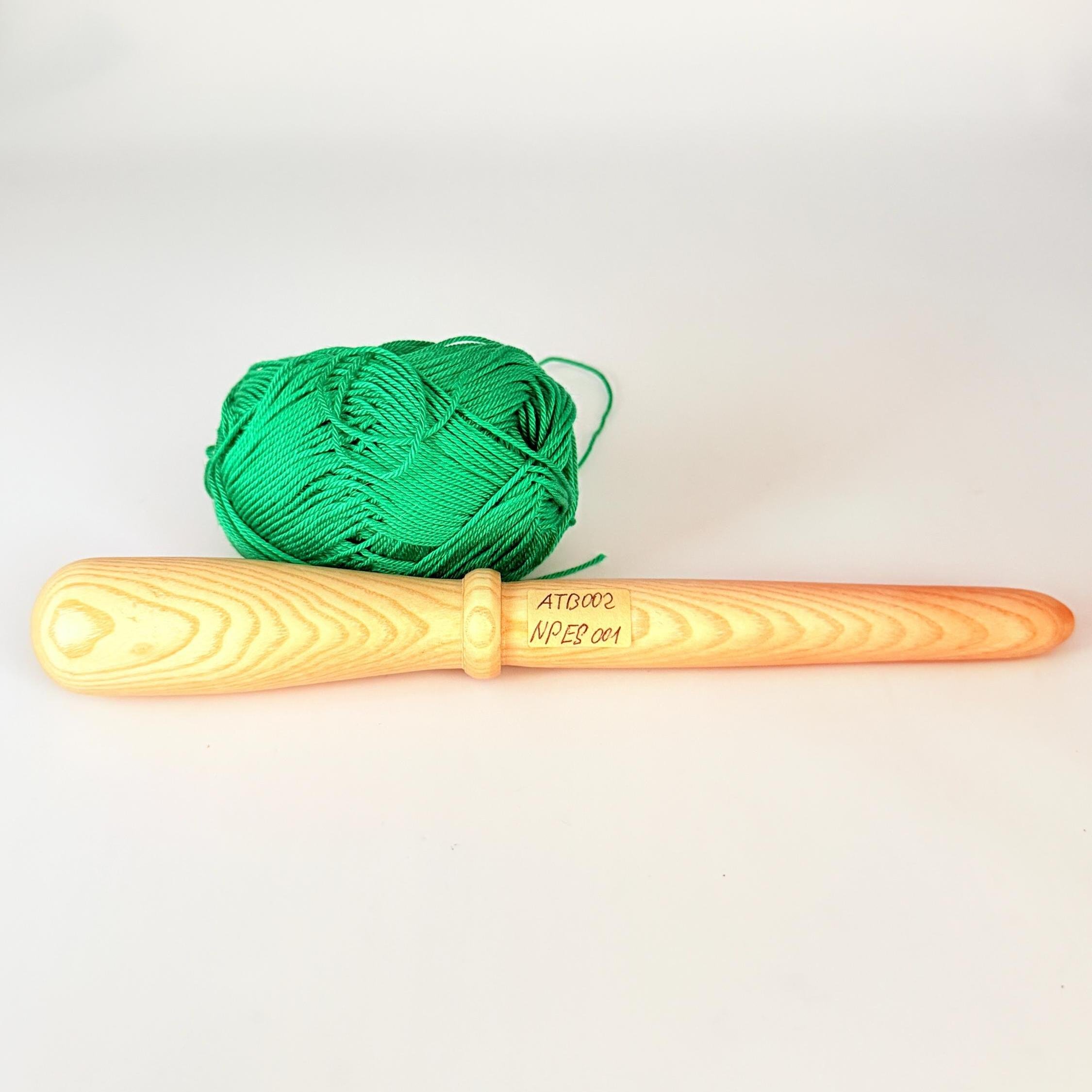 https://i.etsystatic.com/49116313/r/il/0b5ed3/8163111451/il_fullxfull.8163111451_60fr.jpg