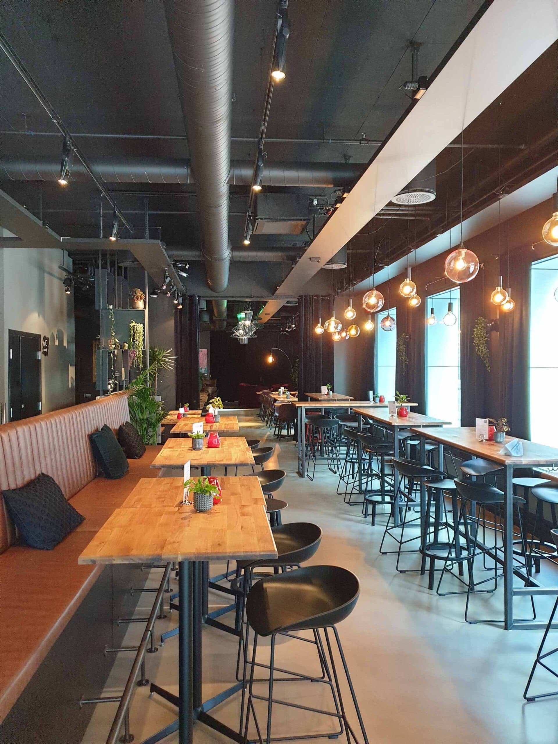 Vesper bar
