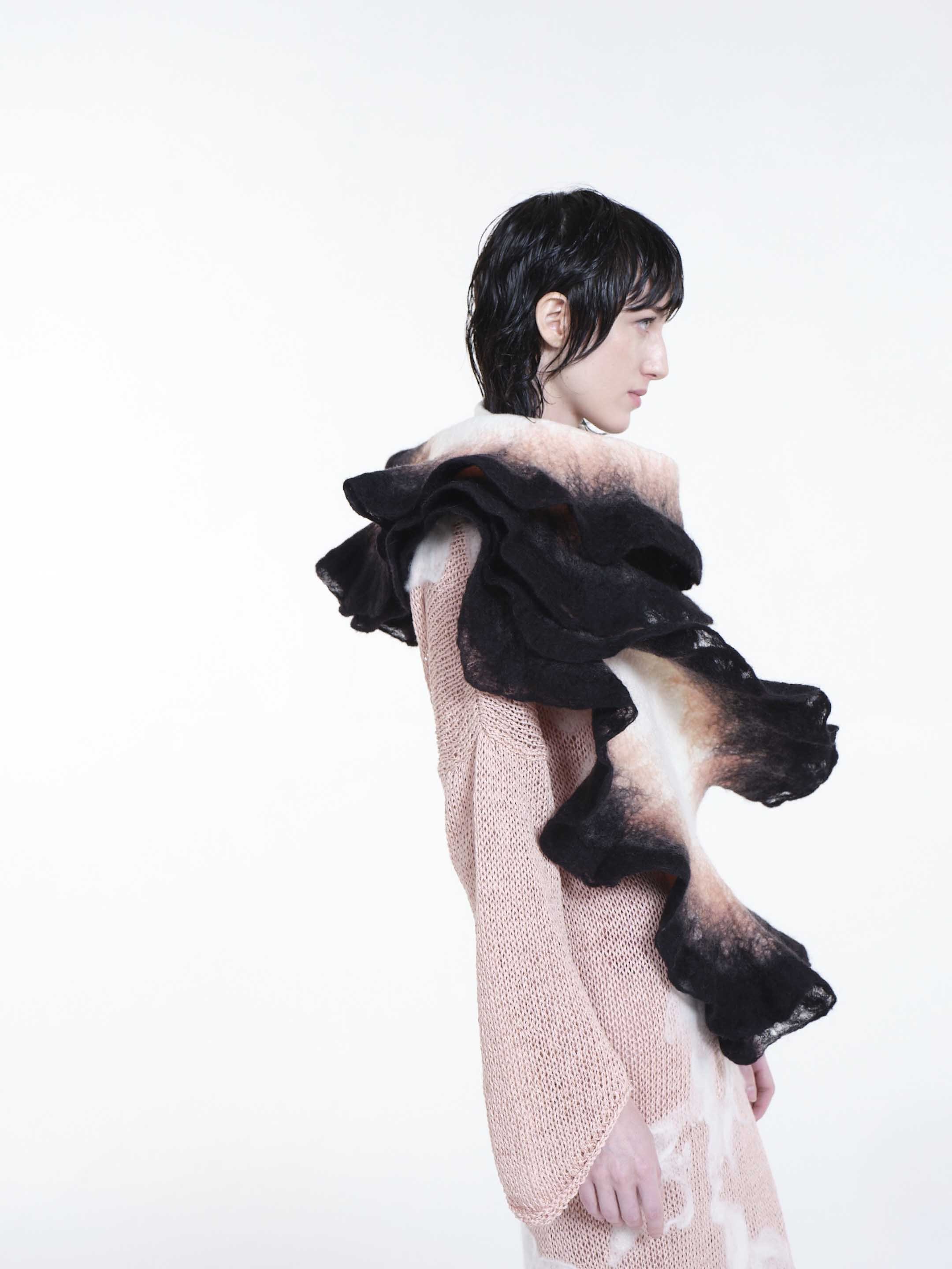 Low - Ombu Scarf 2.jpg