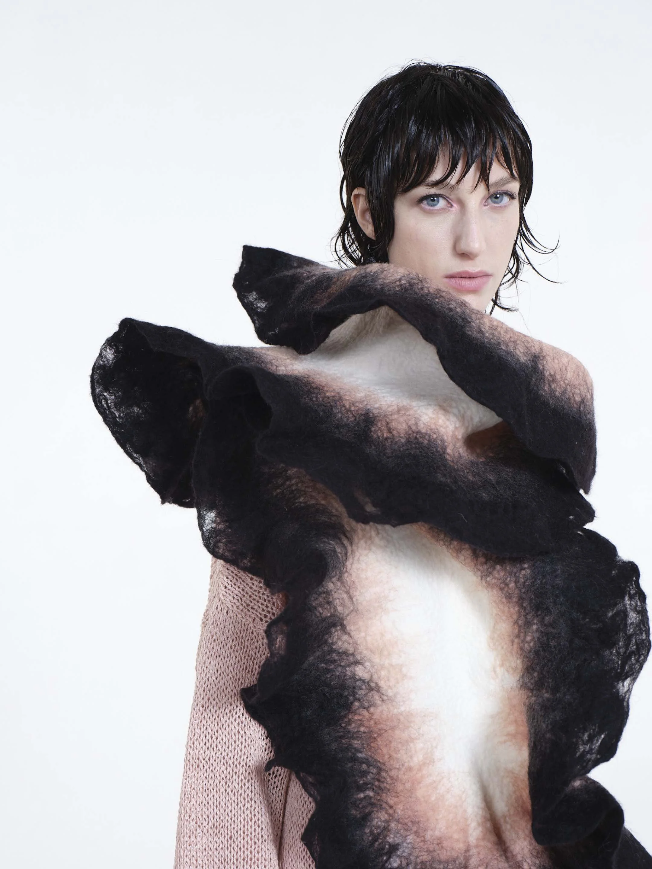 Low - Ombu Scarf 3.jpg