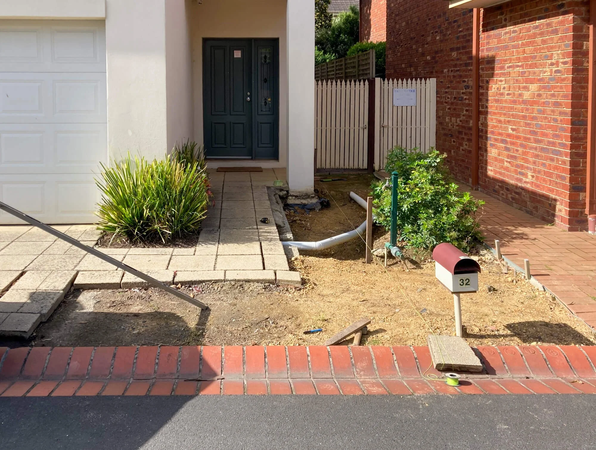 Modern-Entry-Pergola-3.jpg