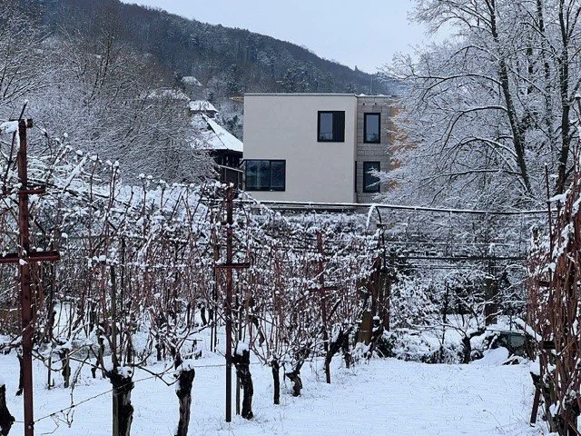 Wirsberg Anbau im Schnee.jpg