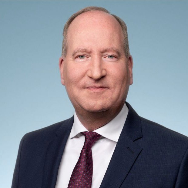Dr. Joachim Lang