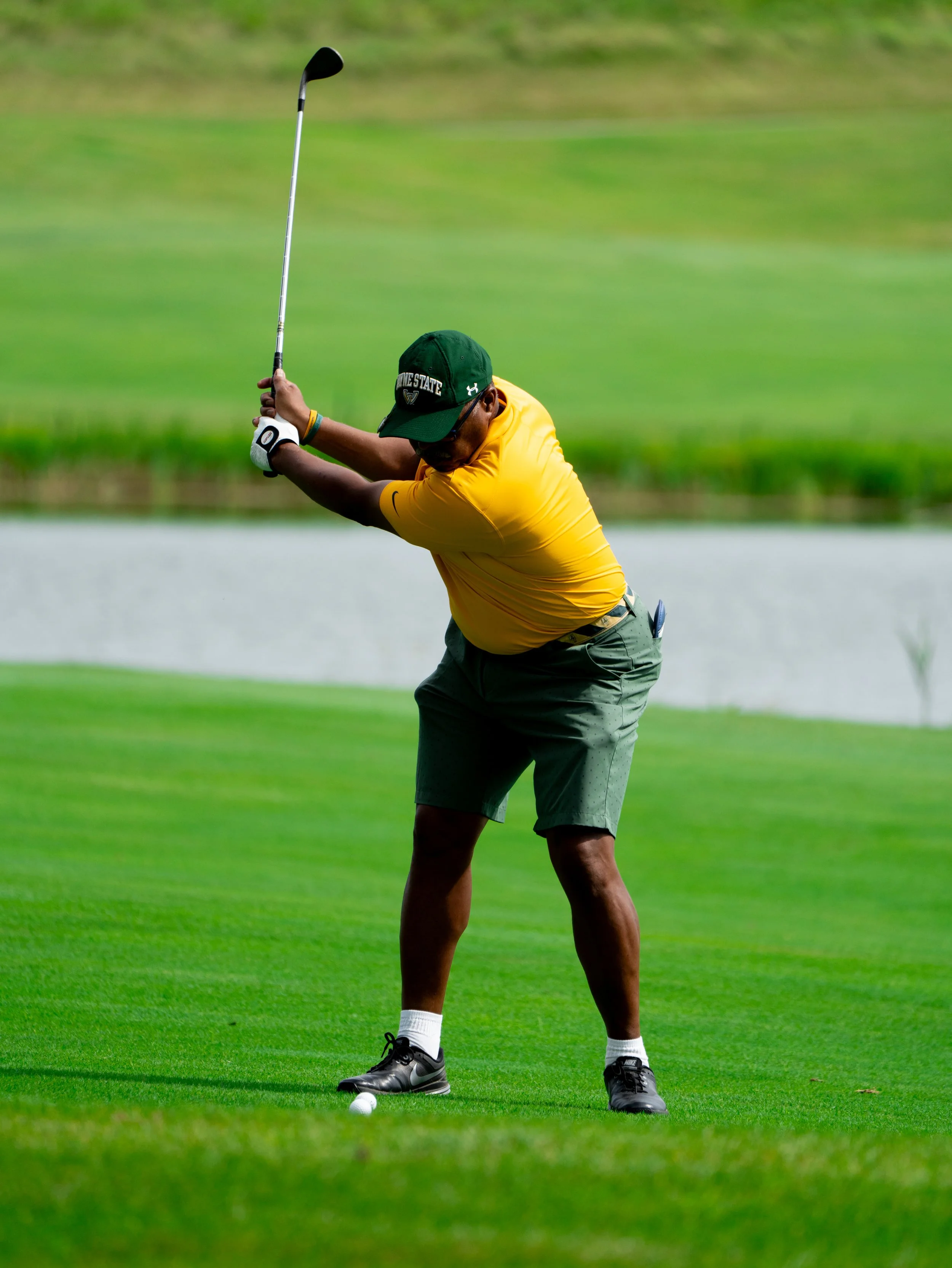 Single Golfer