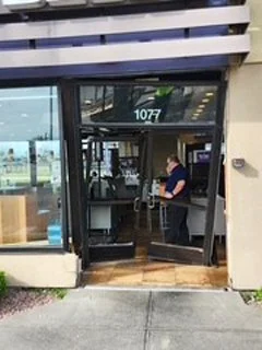 taco-bell-5-window-board-up-st-louis-missouri-secure-property-24-7-emergency-services.jpg