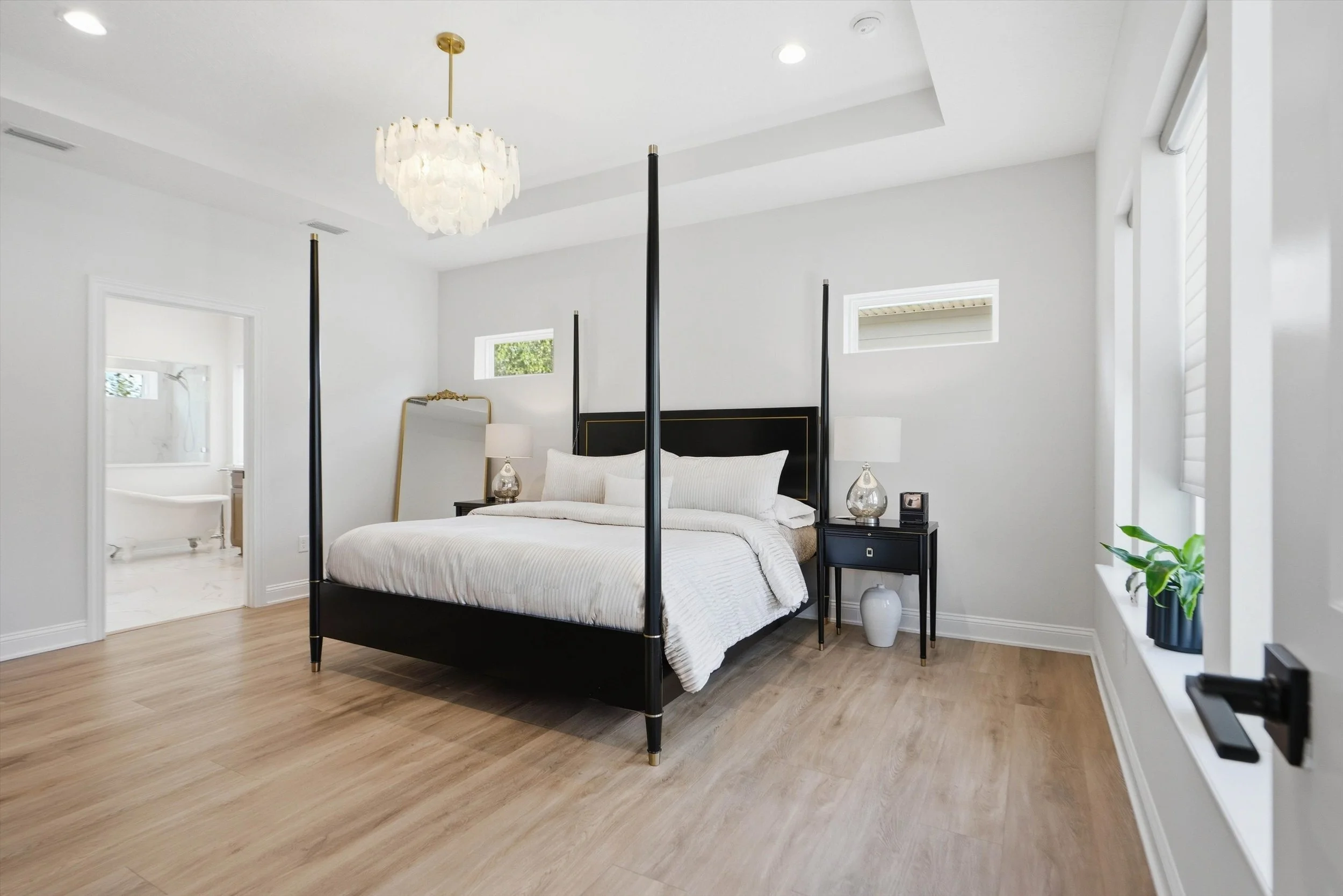 24-Primary Bedroom.jpg