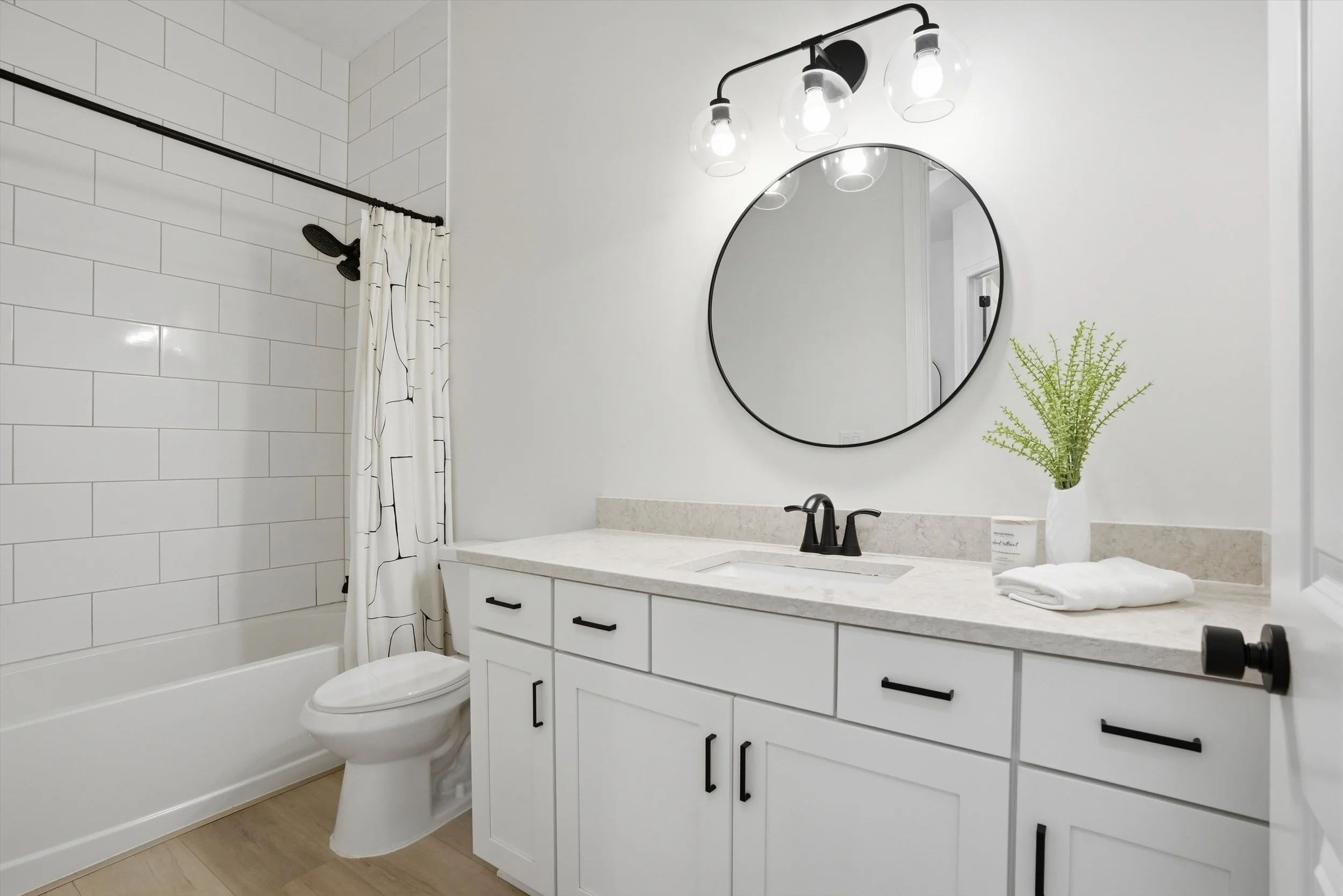 41-Bathroom.jpg