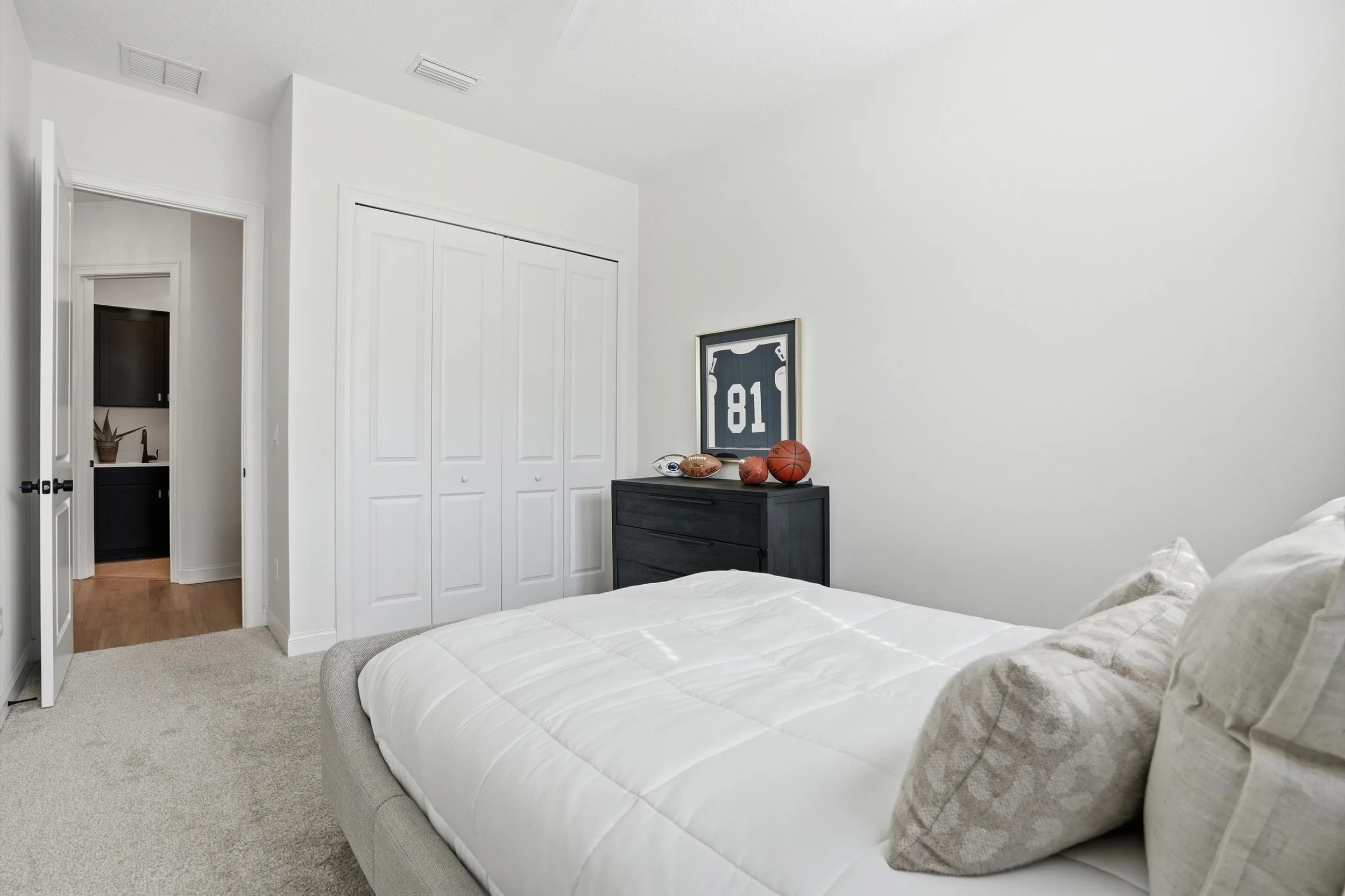 43-Bedroom 4.jpg