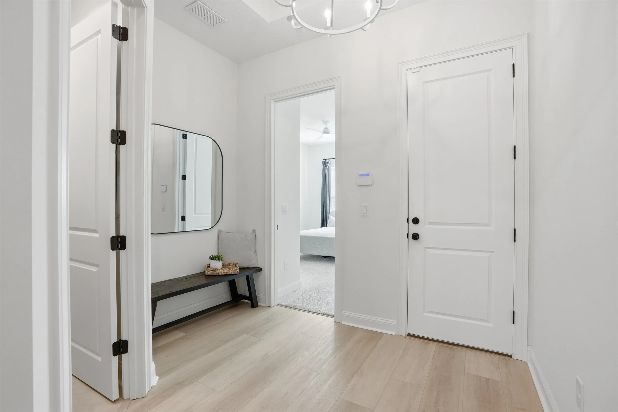 38-Hallway.jpg