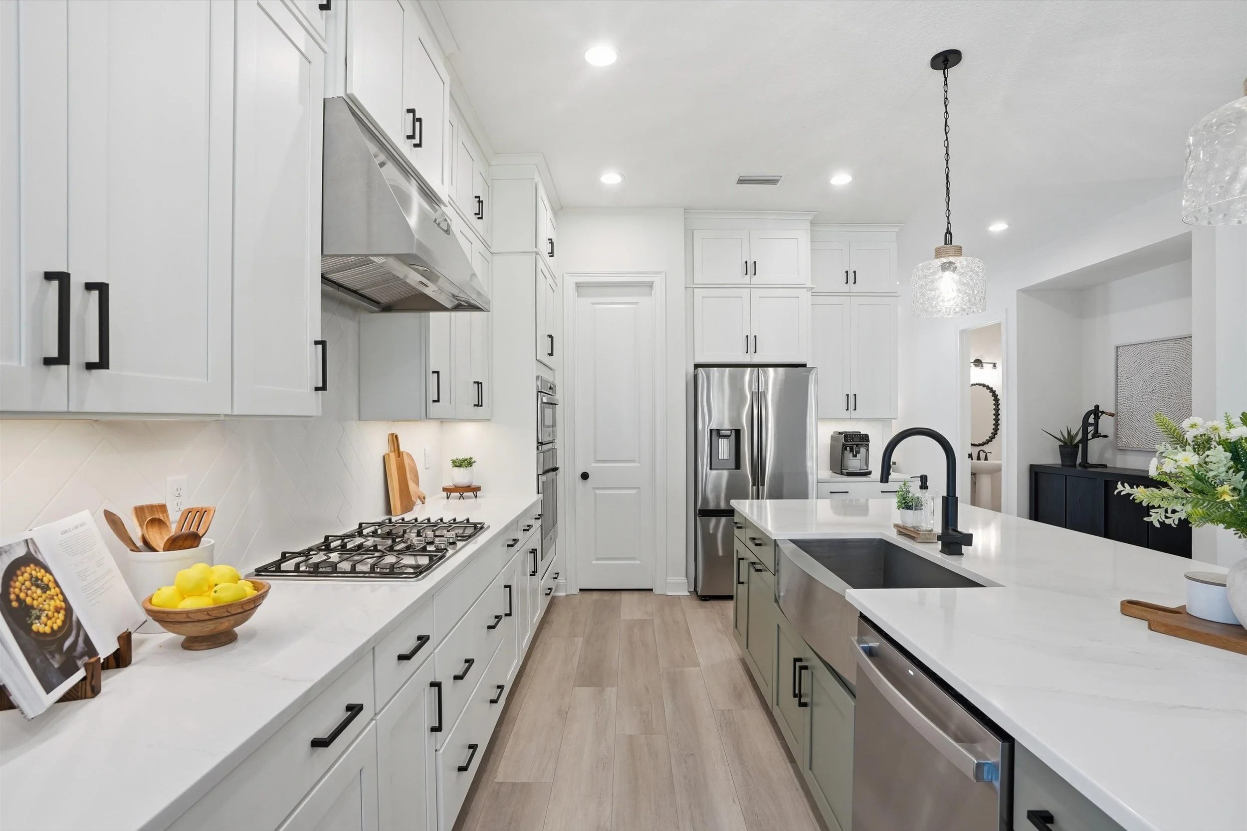 11-Kitchen.jpg