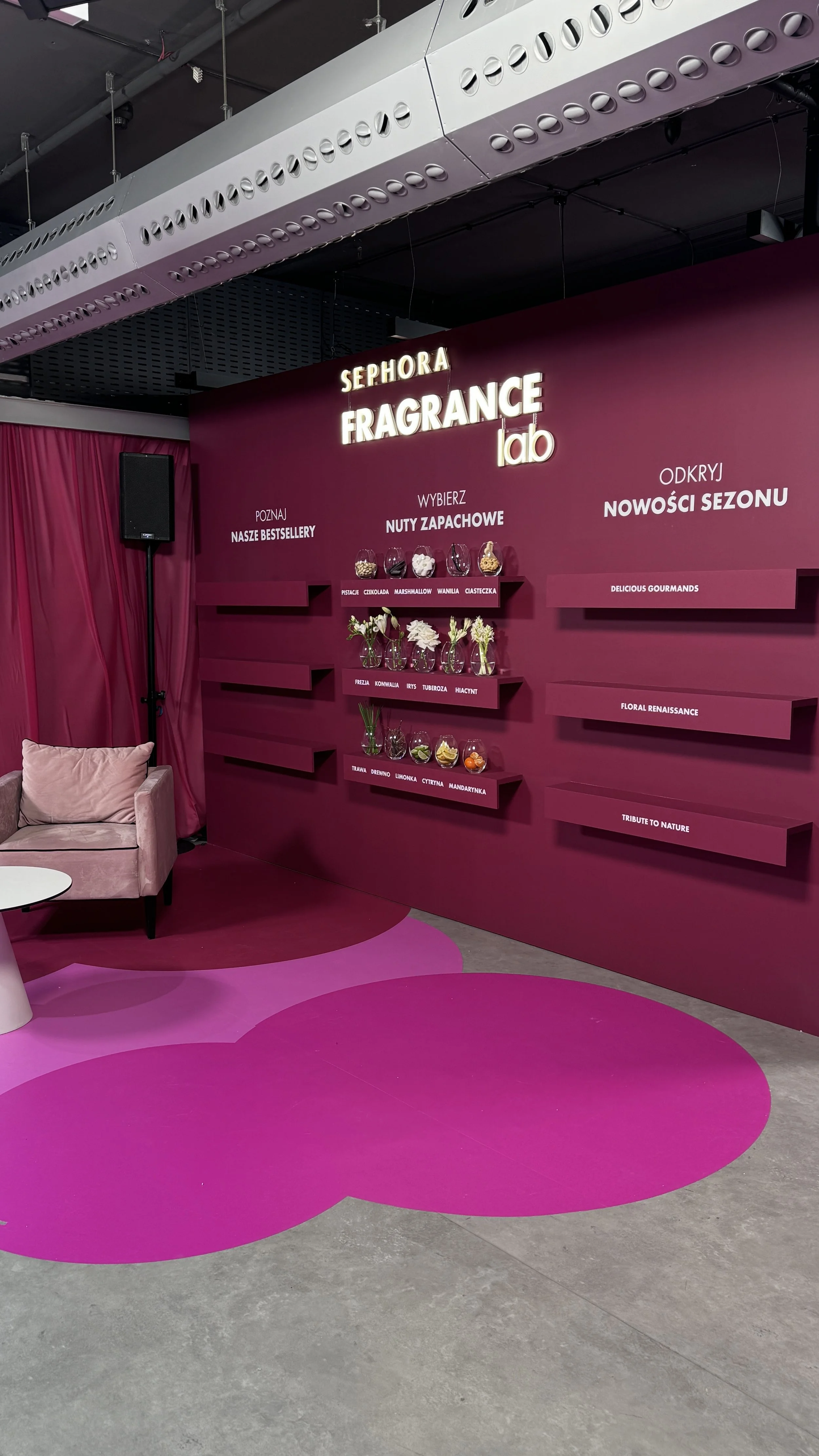 scenografia koncertowa
scenografia festiwalowa
scenografia dla marek
scenografia dla wydarzeń
scenografia dla produkcji filmowych
scenografia dla produkcji telewizyjnych
scenografia dla sesji zdjęciowych
scenografia dla kampanii reklamowych