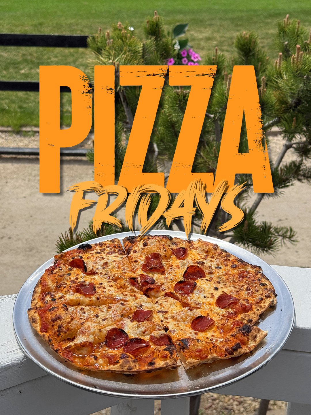 Pizza Fridays Have Arrived at Lorette Golf Course