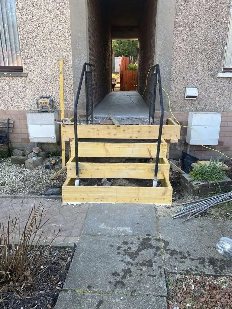 Pentland-Construction-extensions-renovations-building-Edinburgh-our-work-steps-and-chimney-repairs-1.jpg