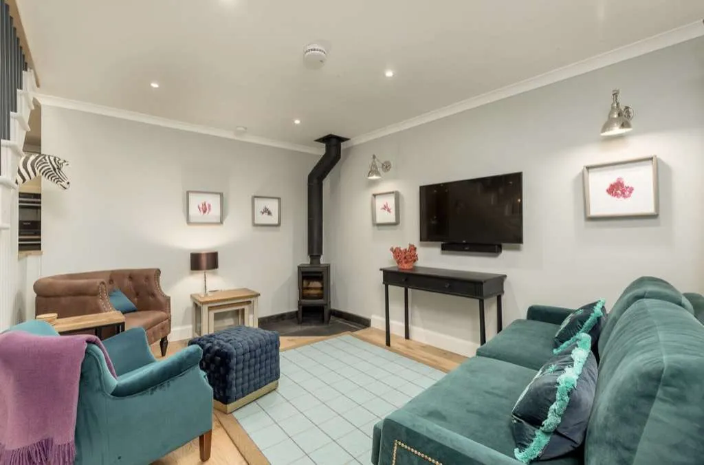 Pentland-Construction-extensions-renovations-building-Edinburgh-our-work-new-build-mews-16.jpg